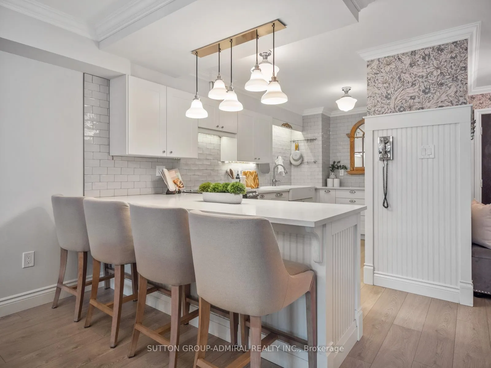 Photo 4 of Unit 810, 45 Carlton Street, Toronto, Church-Yonge Corridor — HOMEH