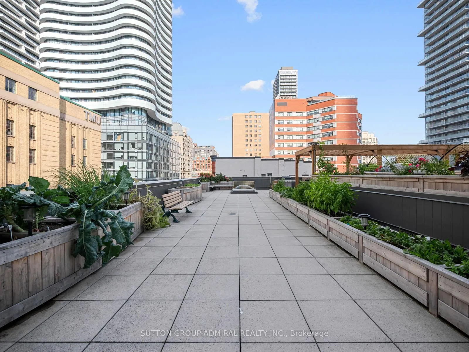 Photo 35 of Unit 810, 45 Carlton Street, Toronto, Church-Yonge Corridor — HOMEH