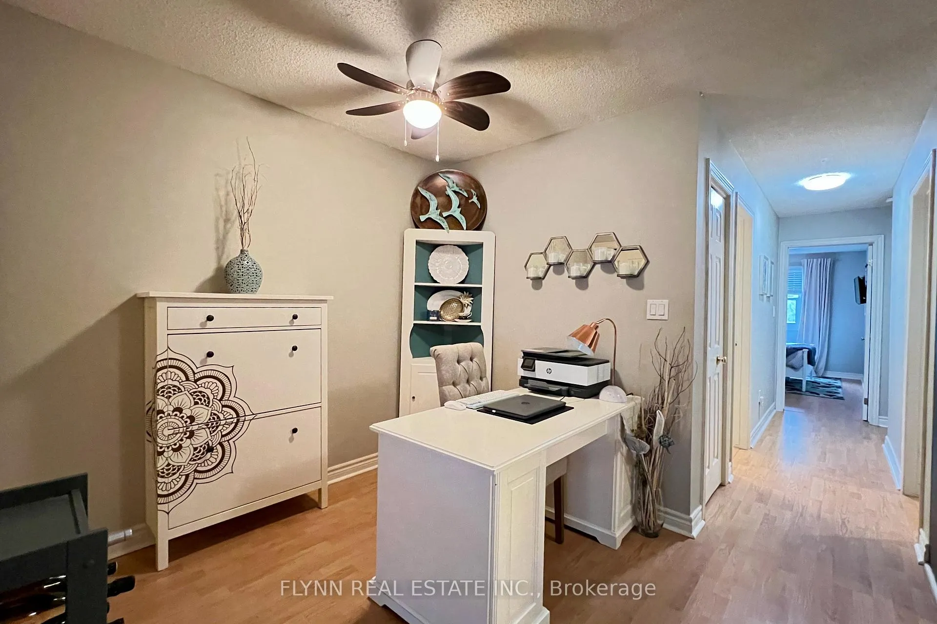 Photo 5 of Unit 105, 2 Walnut Street, St. Catharines, Oakdale — HOMEH