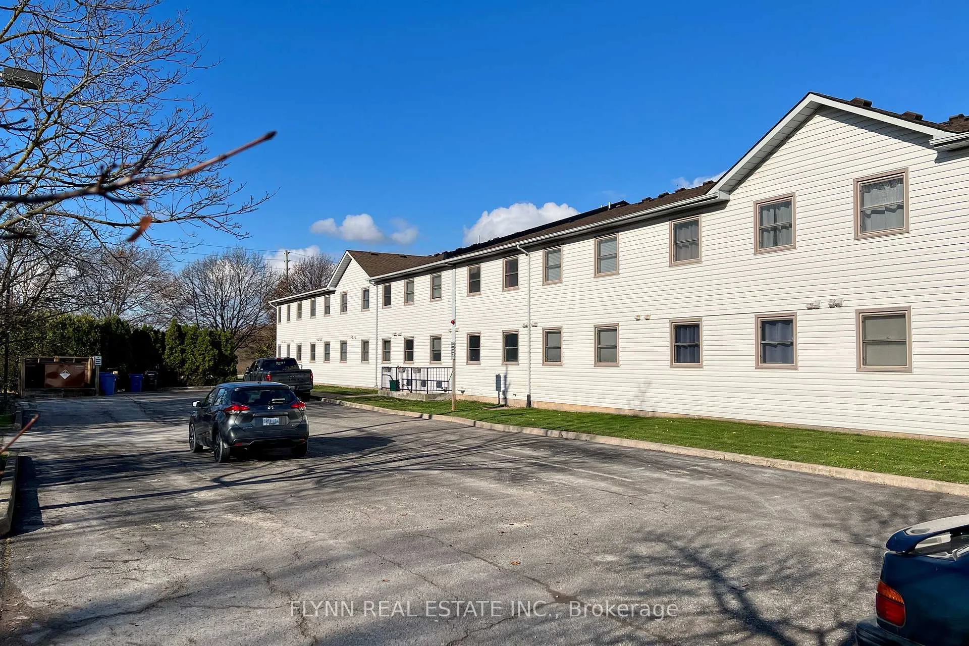 Photo 16 of Unit 105, 2 Walnut Street, St. Catharines, Oakdale — HOMEH
