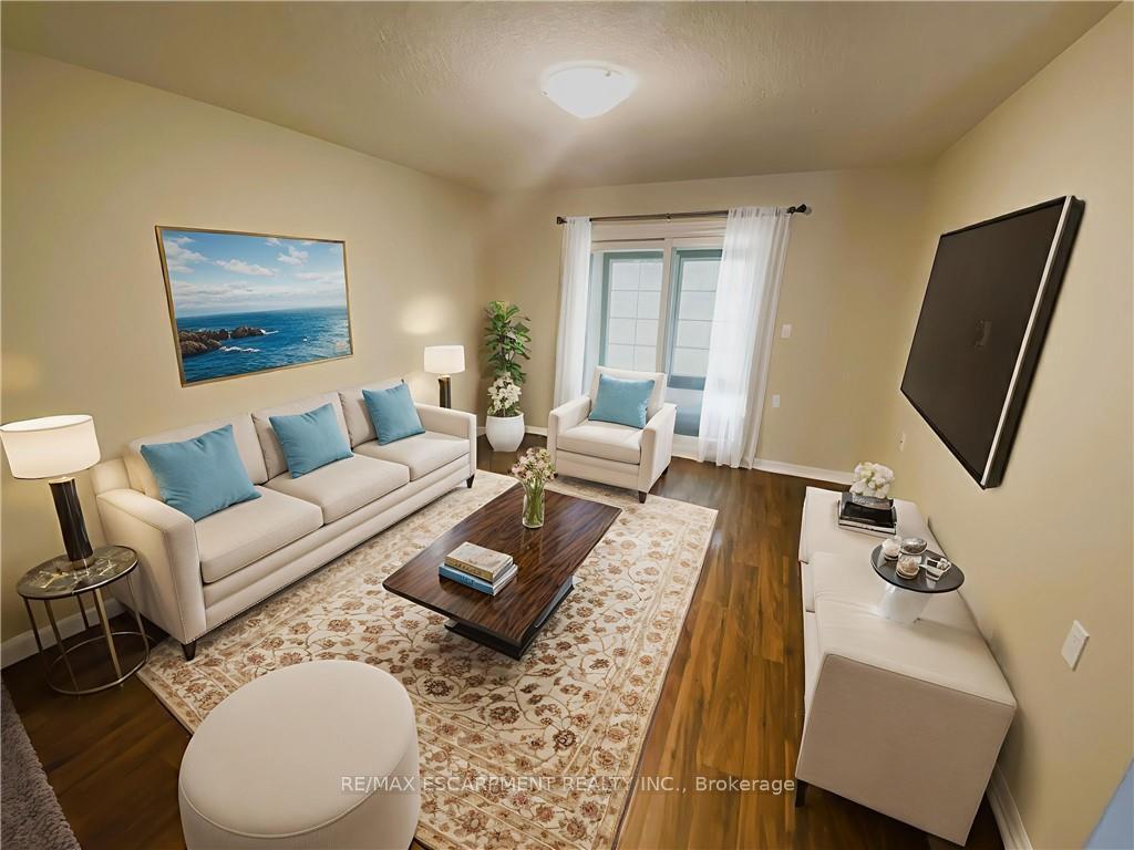 Photo 12 of 13 Szollosy Circle, Hamilton, Kennedy — HOMEH