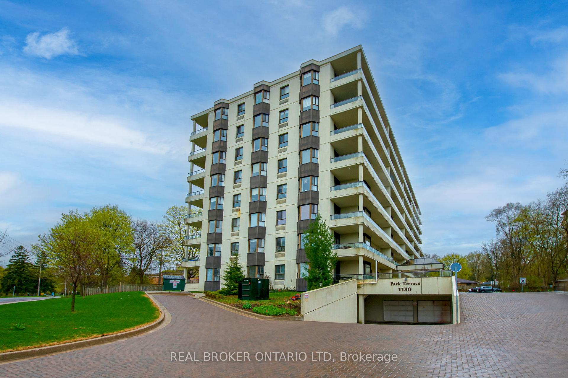 Front of Unit 310, 1180 Commissioners Road W