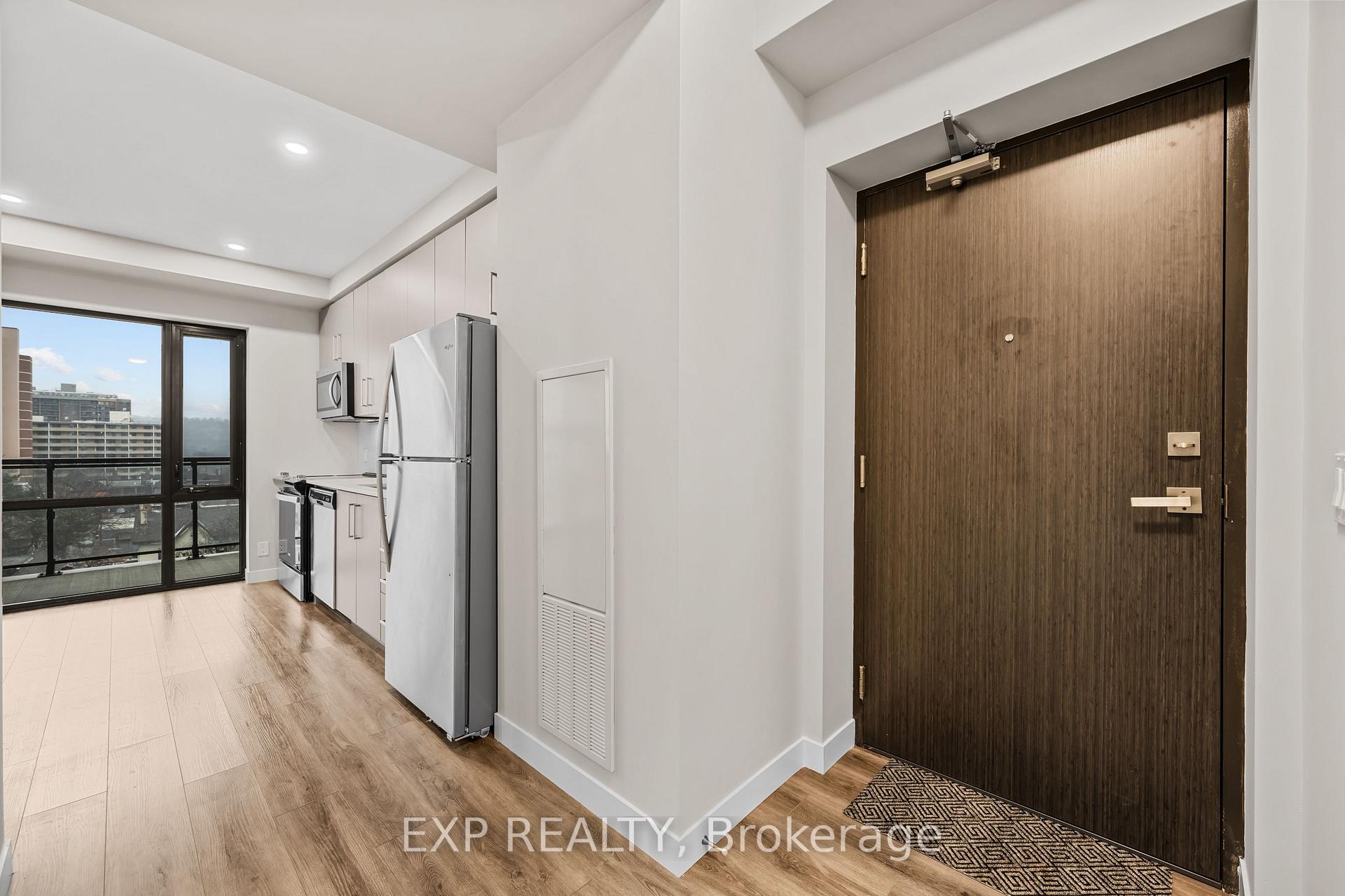 Photo 6 of Unit 601, 15 Queen Street S, Hamilton, Central — HOMEH