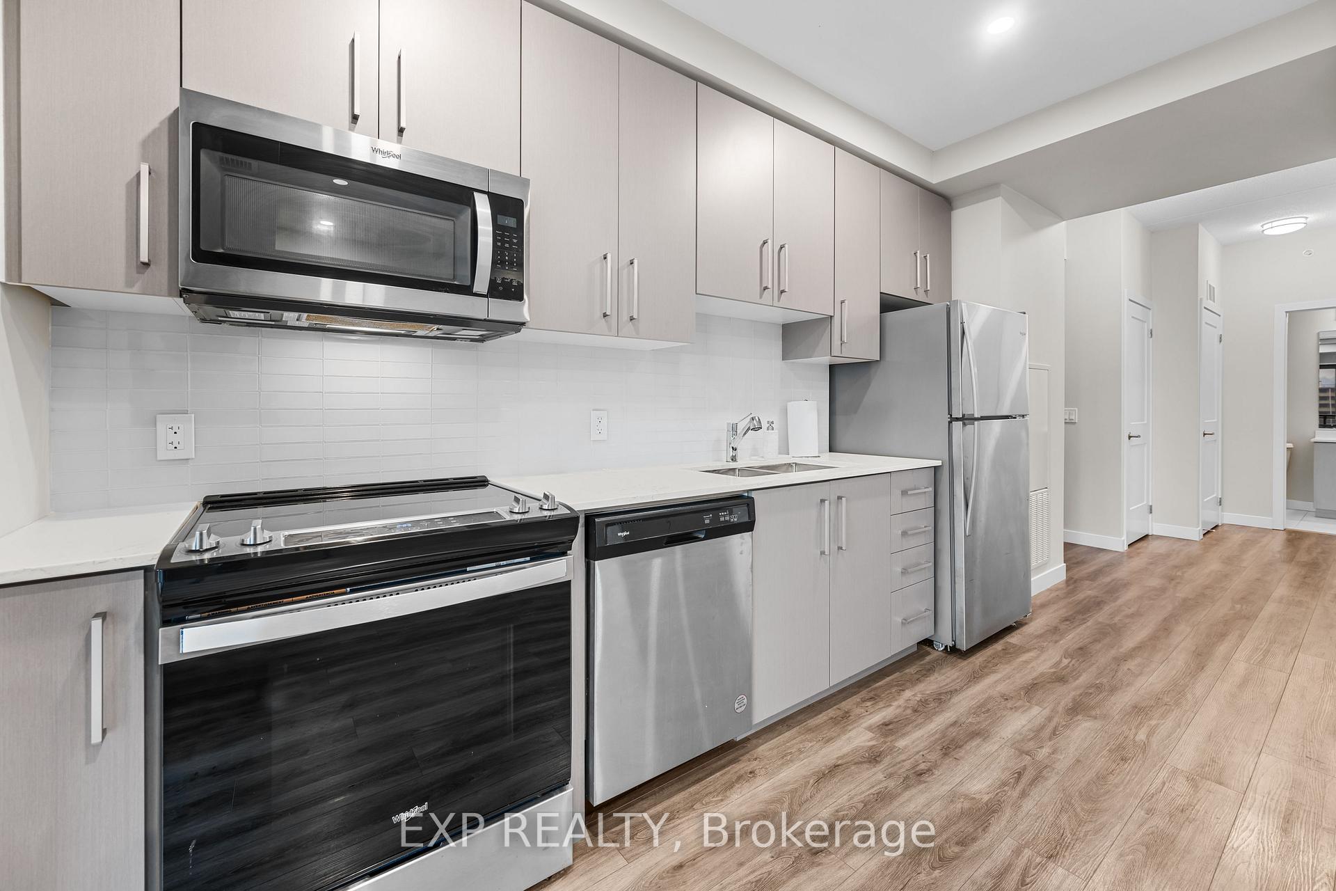 Photo 11 of Unit 601, 15 Queen Street S, Hamilton, Central — HOMEH