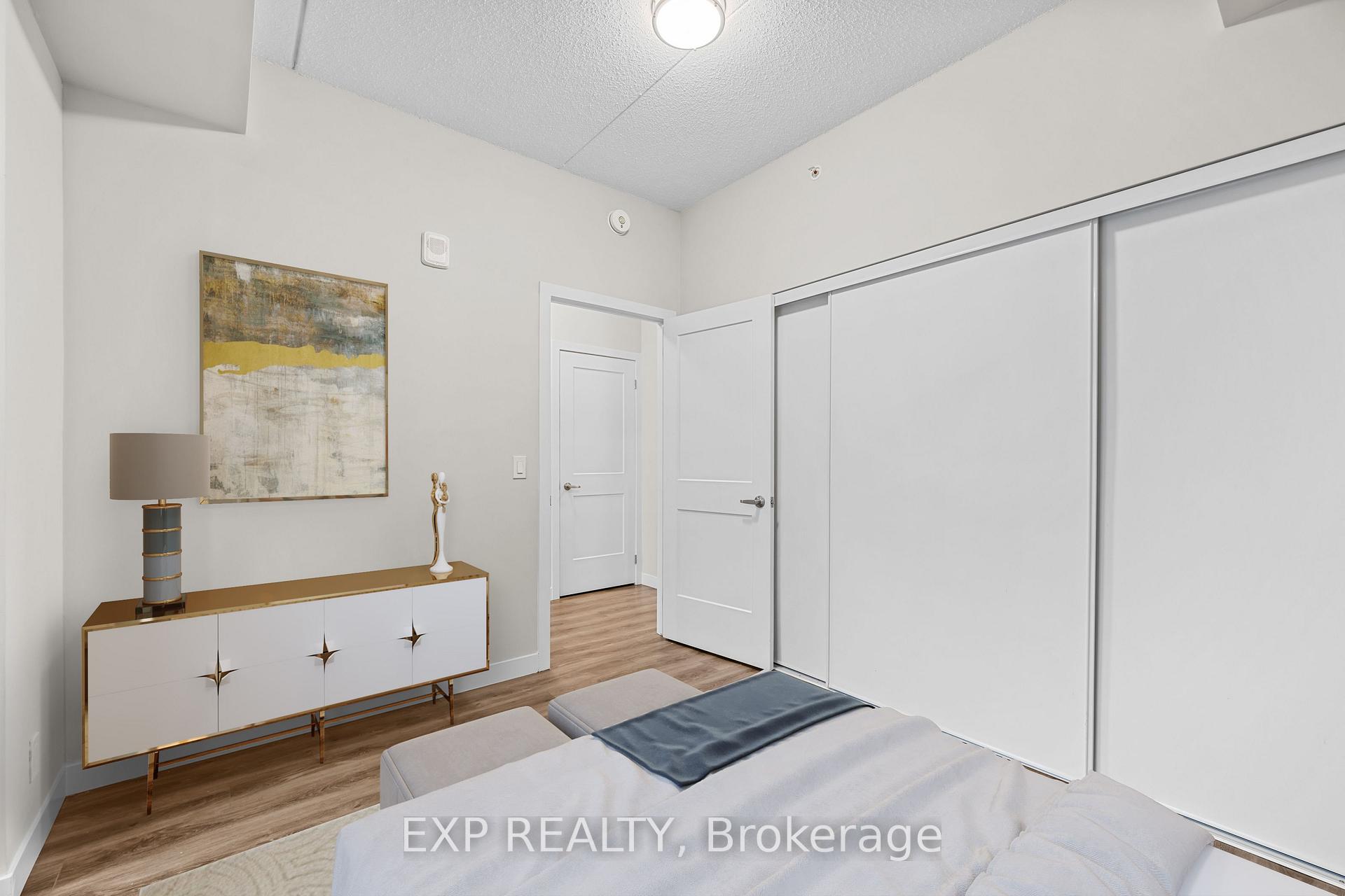 Photo 15 of Unit 601, 15 Queen Street S, Hamilton, Central — HOMEH