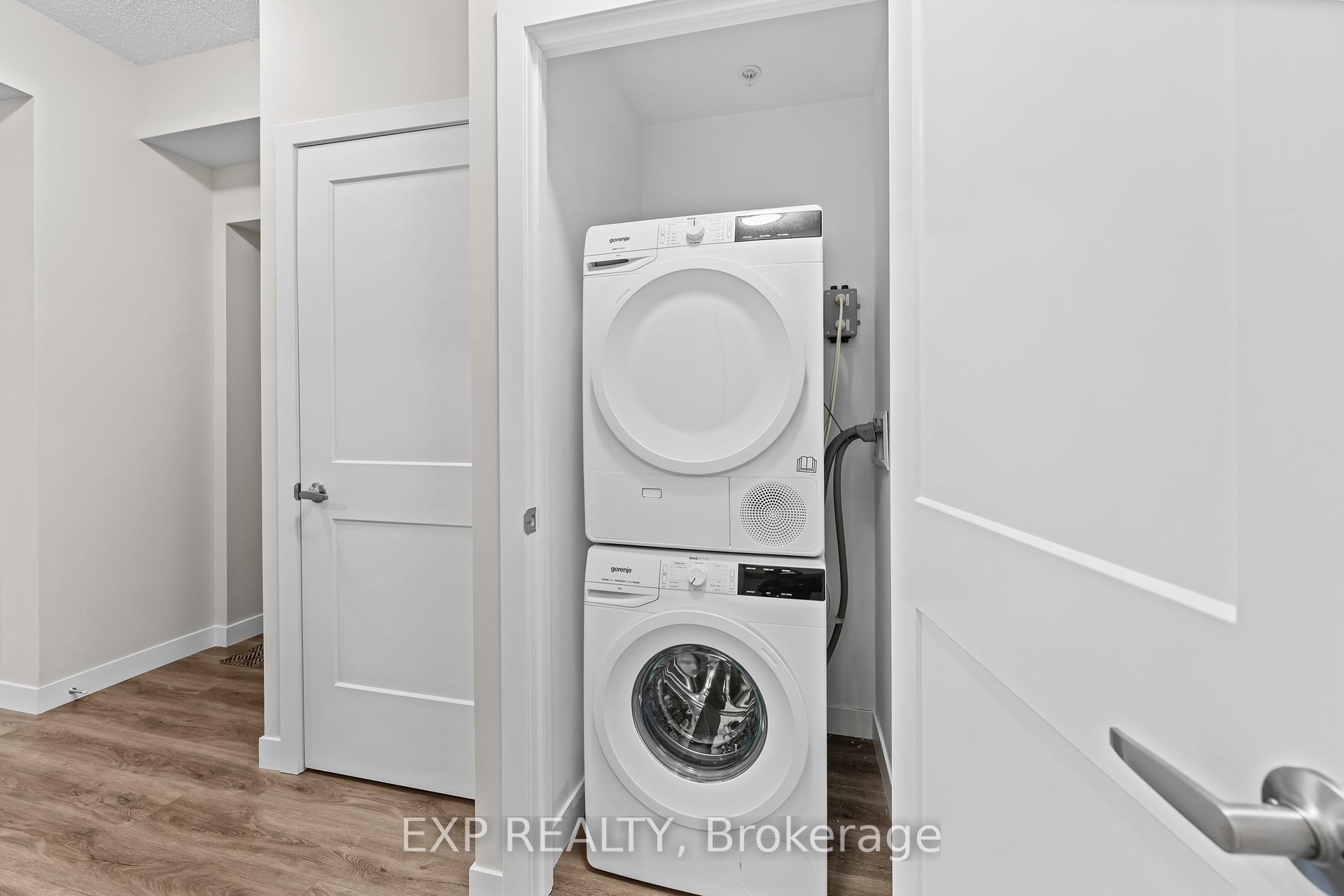 Photo 19 of Unit 601, 15 Queen Street S, Hamilton, Central — HOMEH