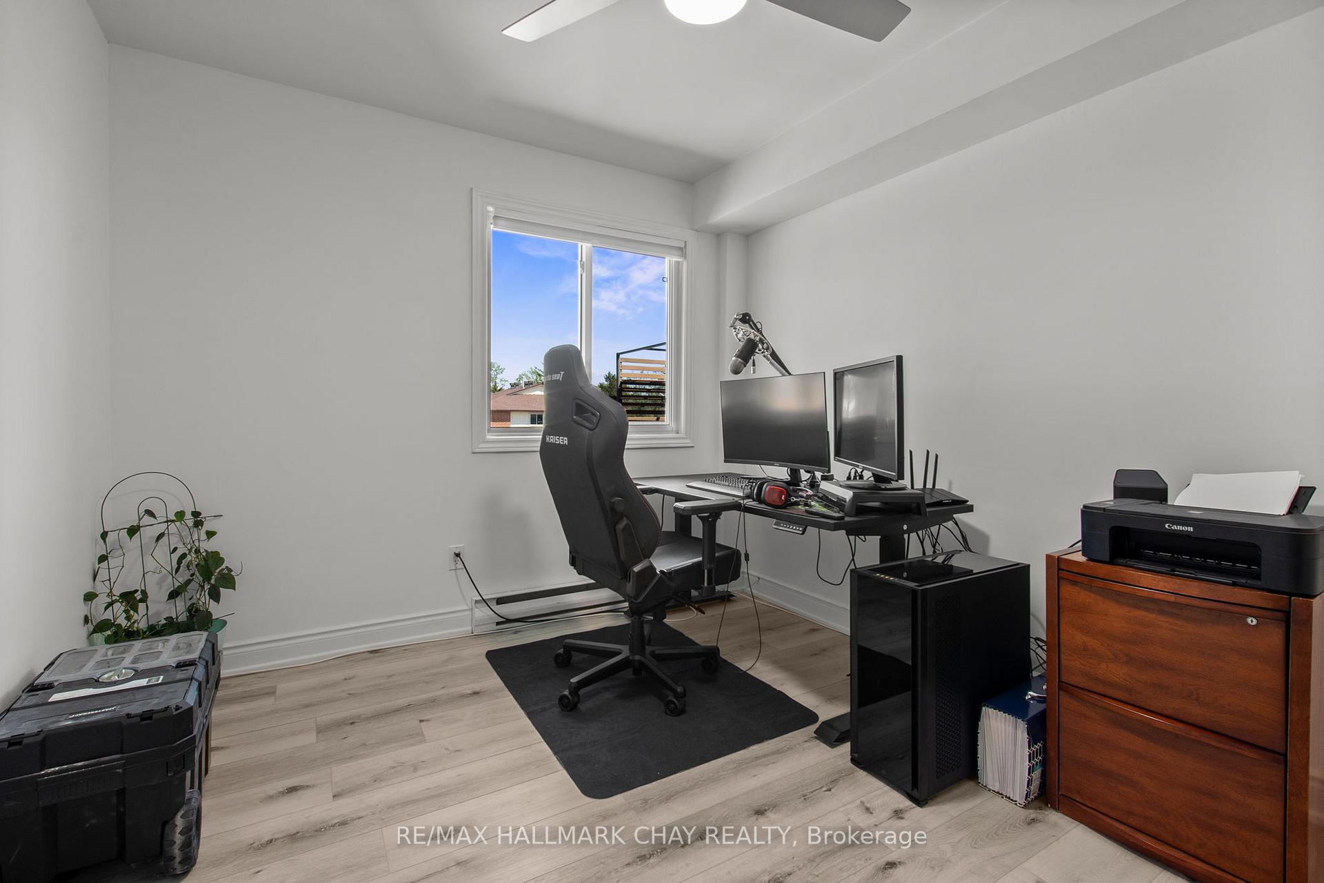 Photo 10 of Unit 303, 25 Meadow Lane, Barrie, Ardagh — HOMEH