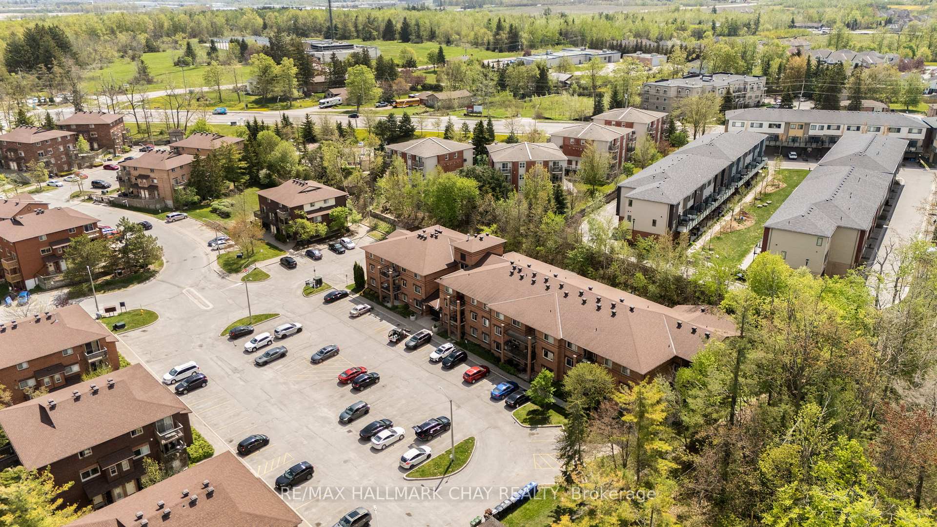 Photo 16 of Unit 303, 25 Meadow Lane, Barrie, Ardagh — HOMEH