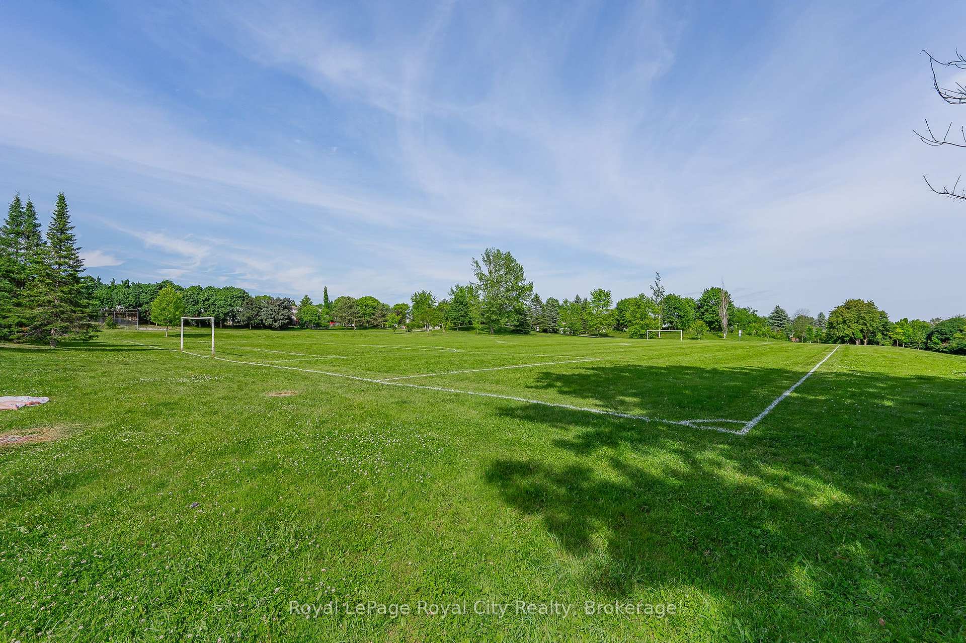 Photo 24 of Unit 14, 35 Mountford Drive, Guelph, Grange Road — HOMEH