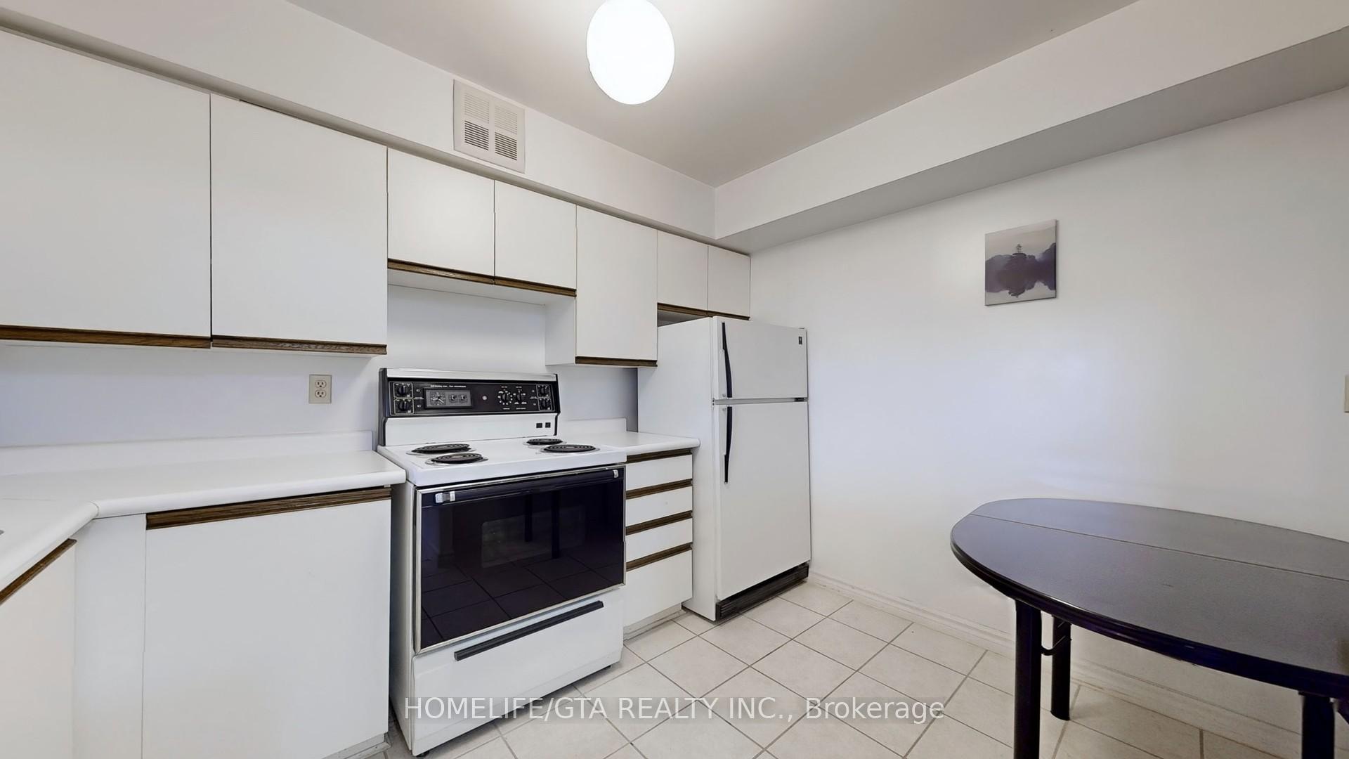 Photo 14 of Unit 1005, 4 Park Vista, Toronto, O'Connor-Parkview — HOMEH