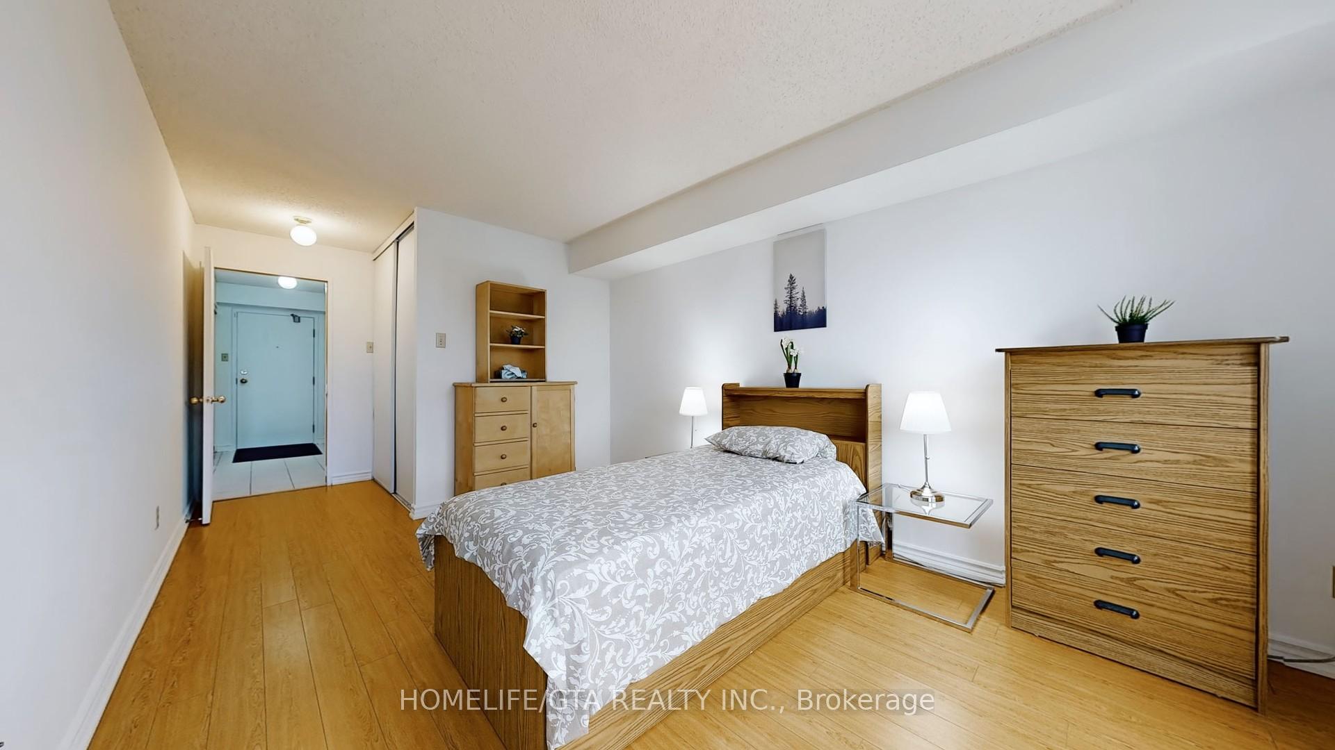 Photo 17 of Unit 1005, 4 Park Vista, Toronto, O'Connor-Parkview — HOMEH