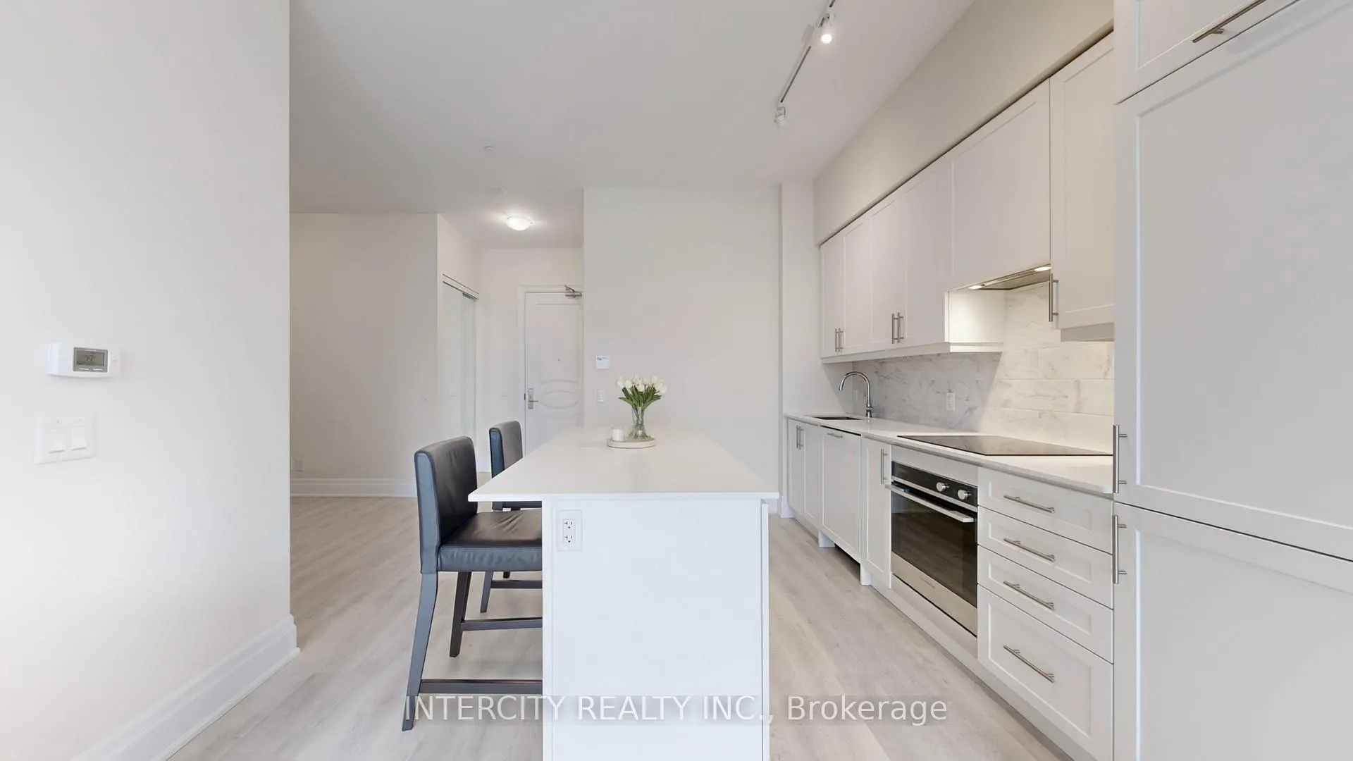 Photo 14 of Unit PH07, 9075 Jane Street, Vaughan, Concord — HOMEH