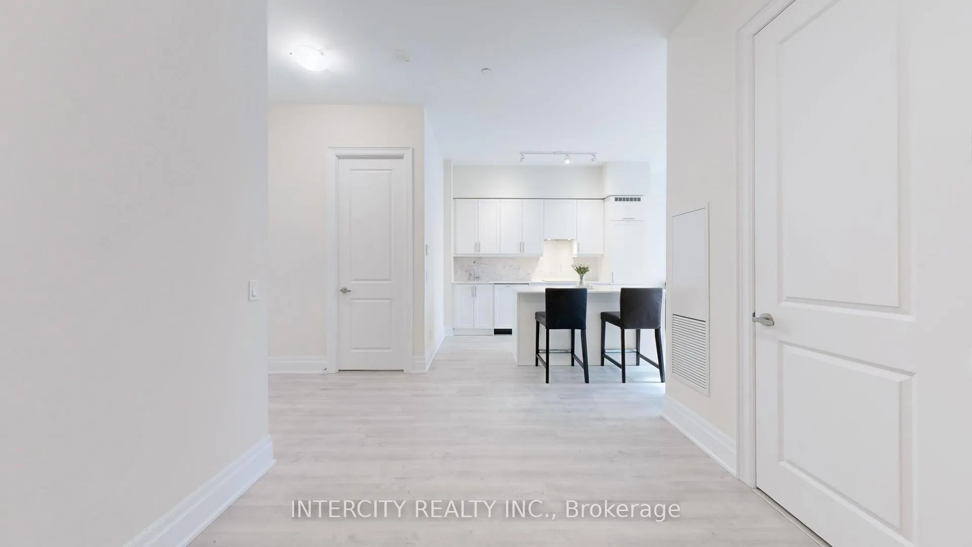 Photo 22 of Unit PH07, 9075 Jane Street, Vaughan, Concord — HOMEH