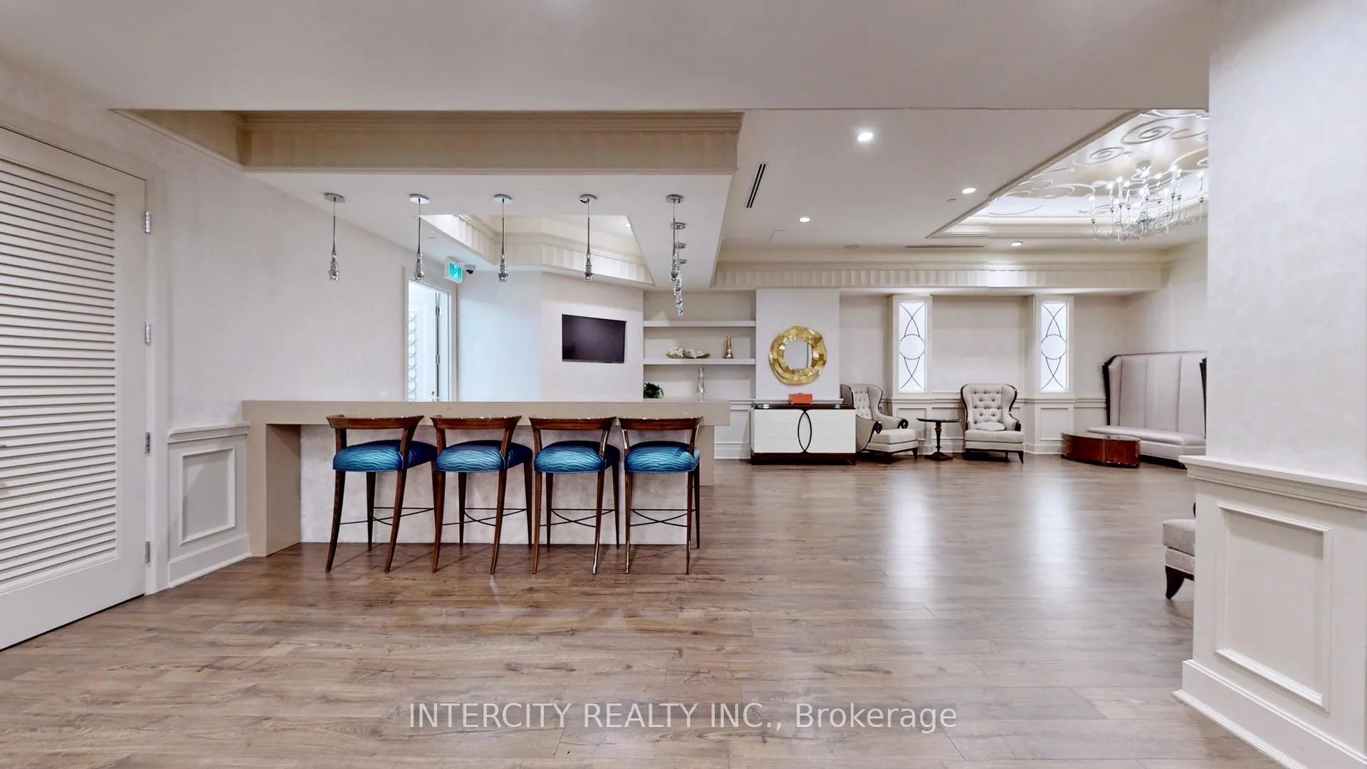 Photo 41 of Unit PH07, 9075 Jane Street, Vaughan, Concord — HOMEH