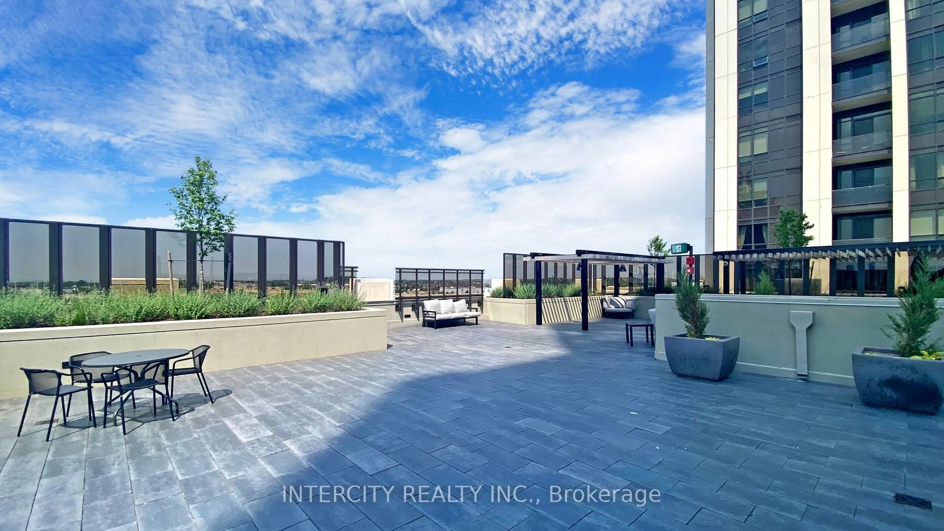 Photo 46 of Unit PH07, 9075 Jane Street, Vaughan, Concord — HOMEH