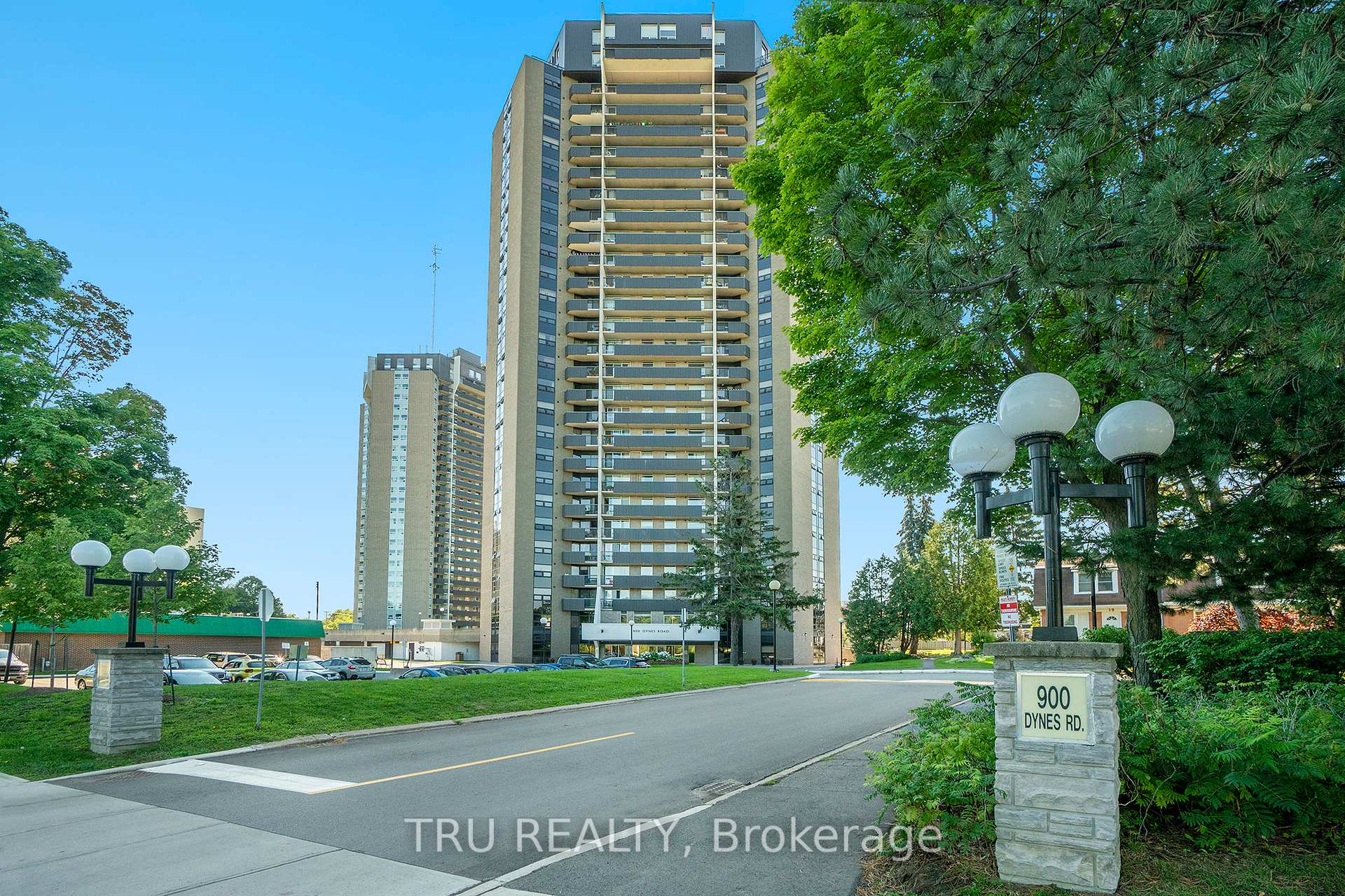 Front of Unit PH8, 900 Dynes Road