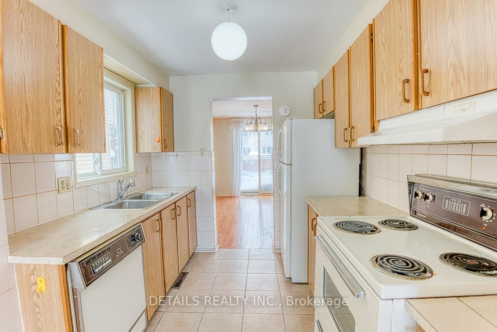 Photo 7 of 419 Viewmount Drive, Ottawa, Borden Farm/Stewart Farm/Carleton Heights/Parkwood Hills — HOMEH