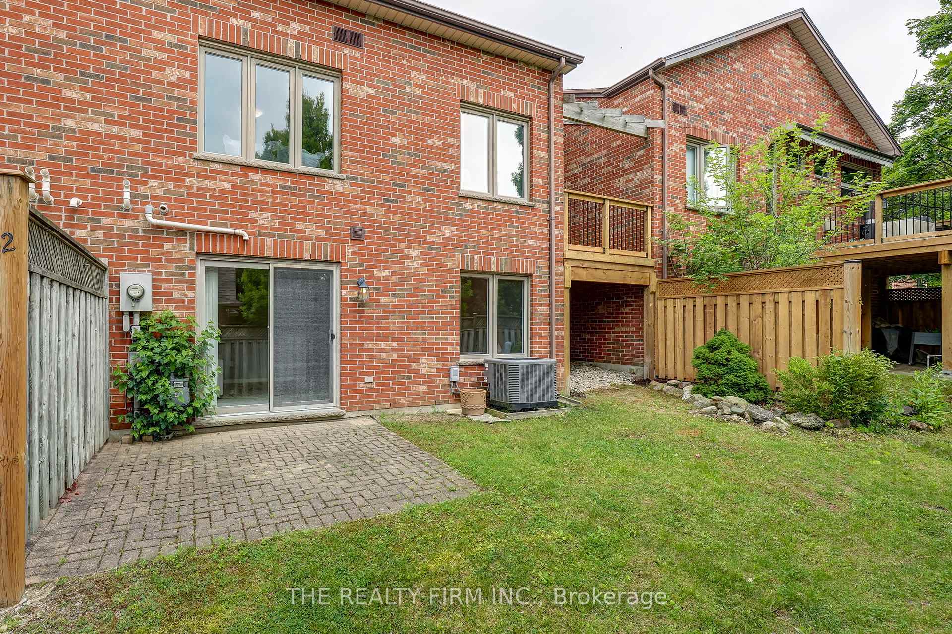 Photo 4 of Unit 61, 1100 Byron Baseline Road, London, South K — HOMEH