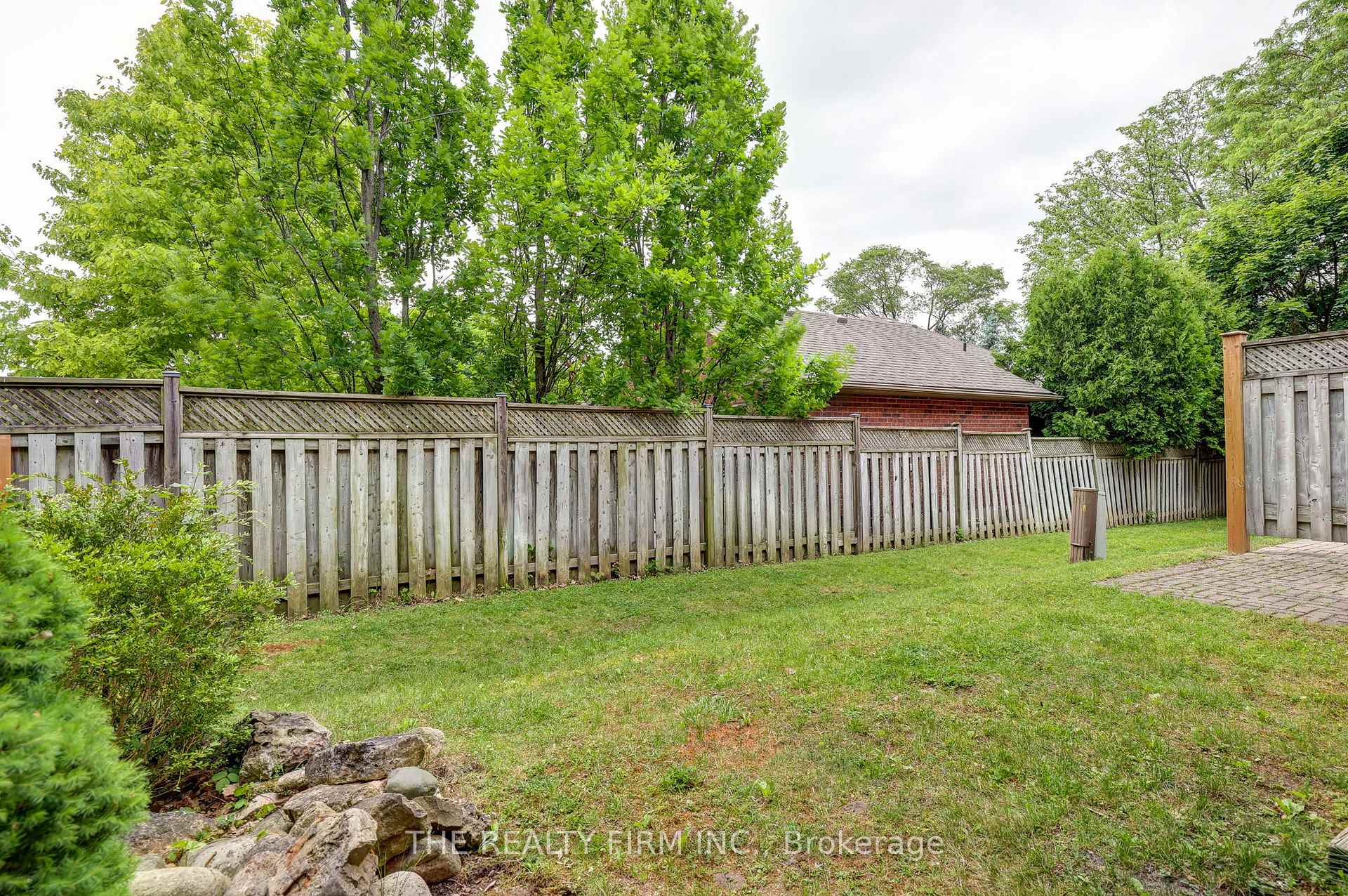 Photo 7 of Unit 61, 1100 Byron Baseline Road, London, South K — HOMEH