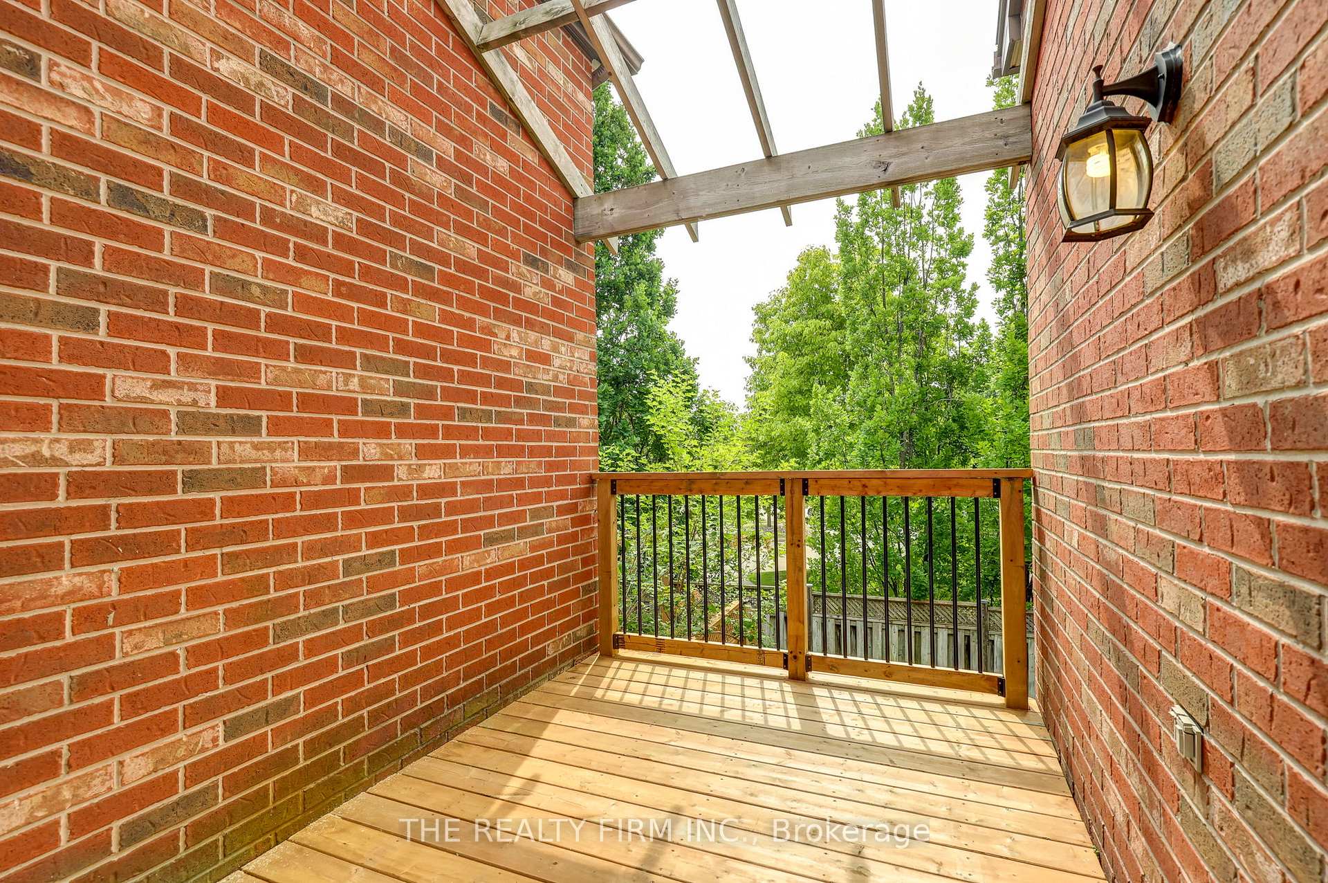 Photo 8 of Unit 61, 1100 Byron Baseline Road, London, South K — HOMEH
