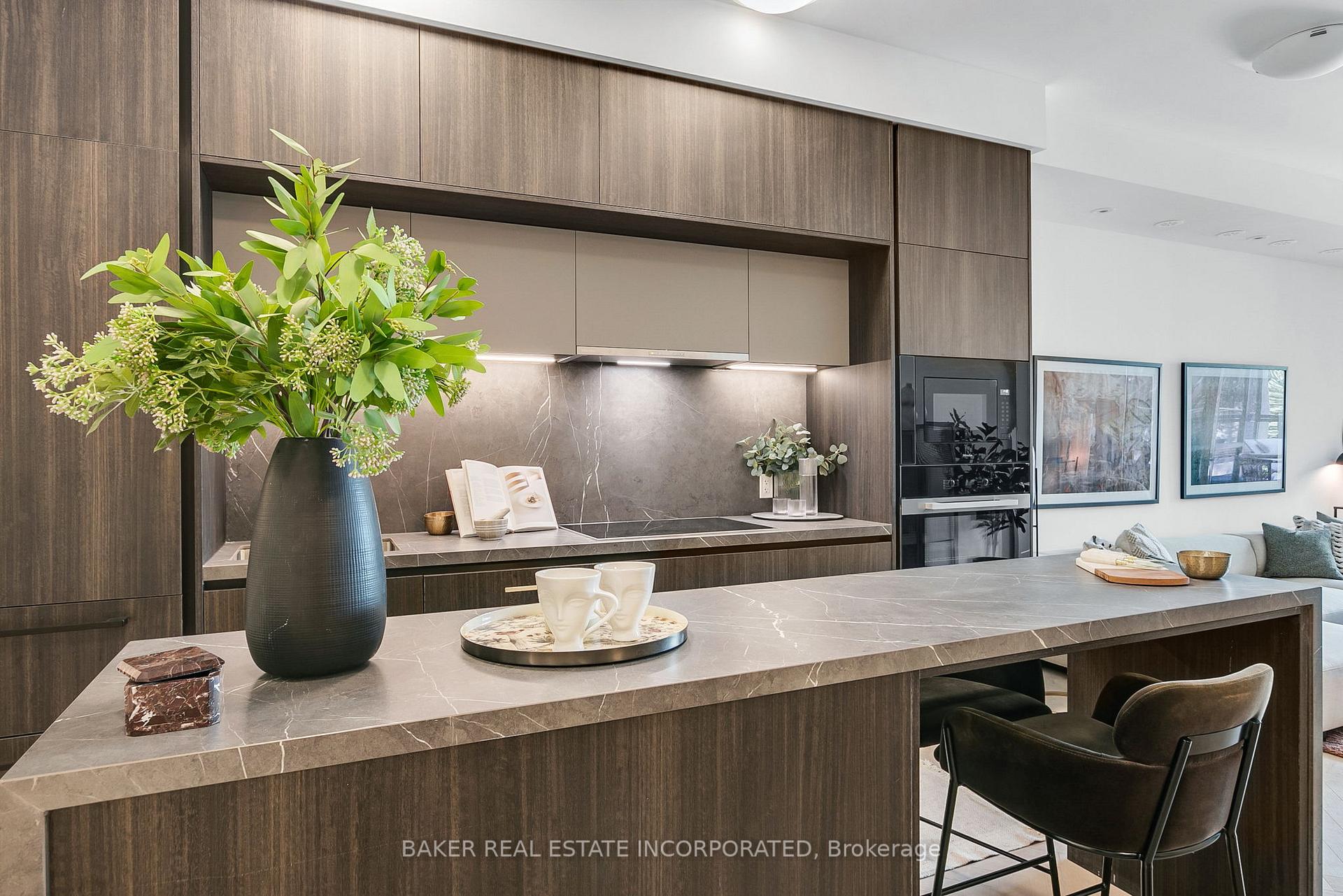 Photo 5 of Unit 207, 800 Broadview Avenue, Toronto, Playter Estates-Danforth — HOMEH