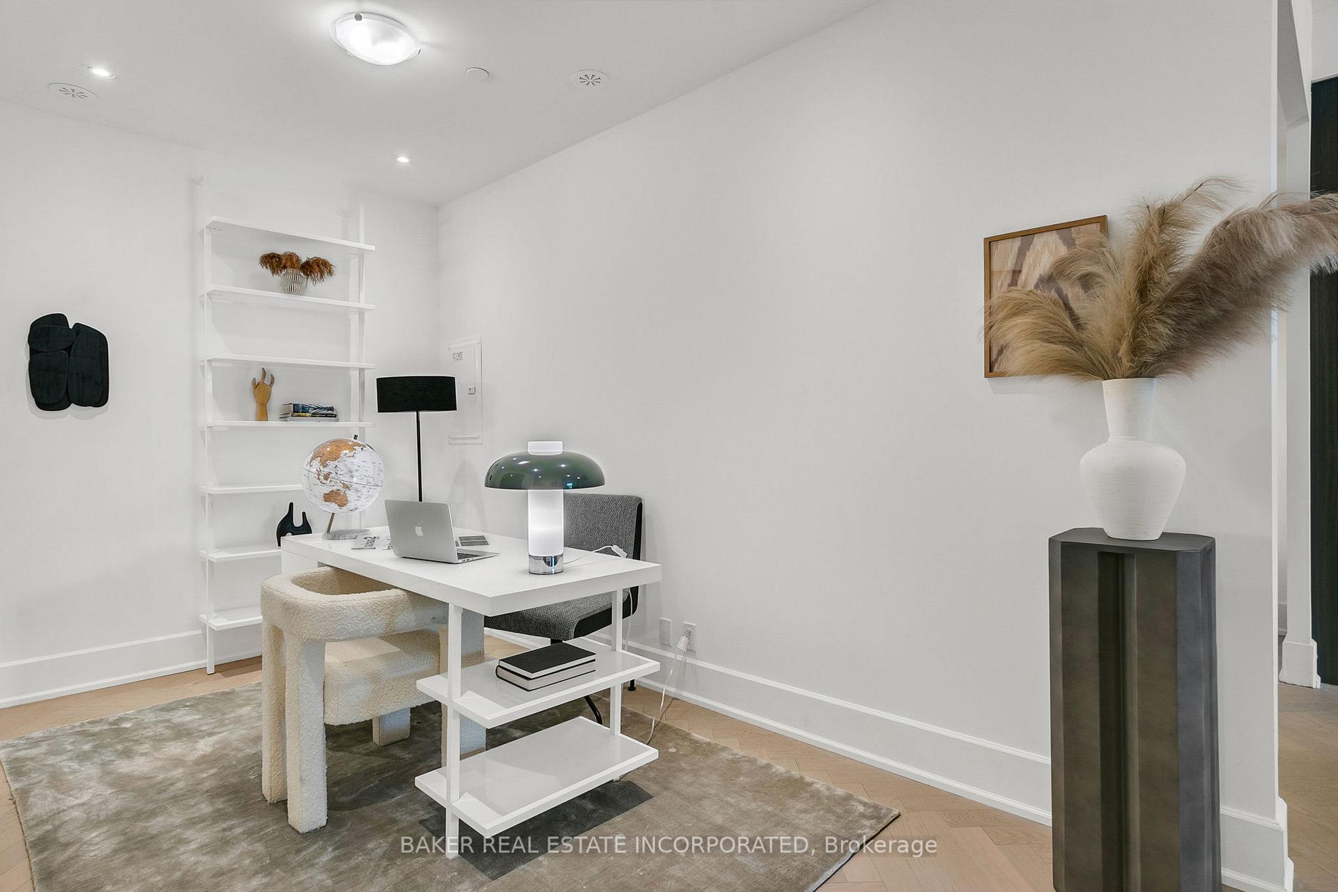Photo 11 of Unit 207, 800 Broadview Avenue, Toronto, Playter Estates-Danforth — HOMEH