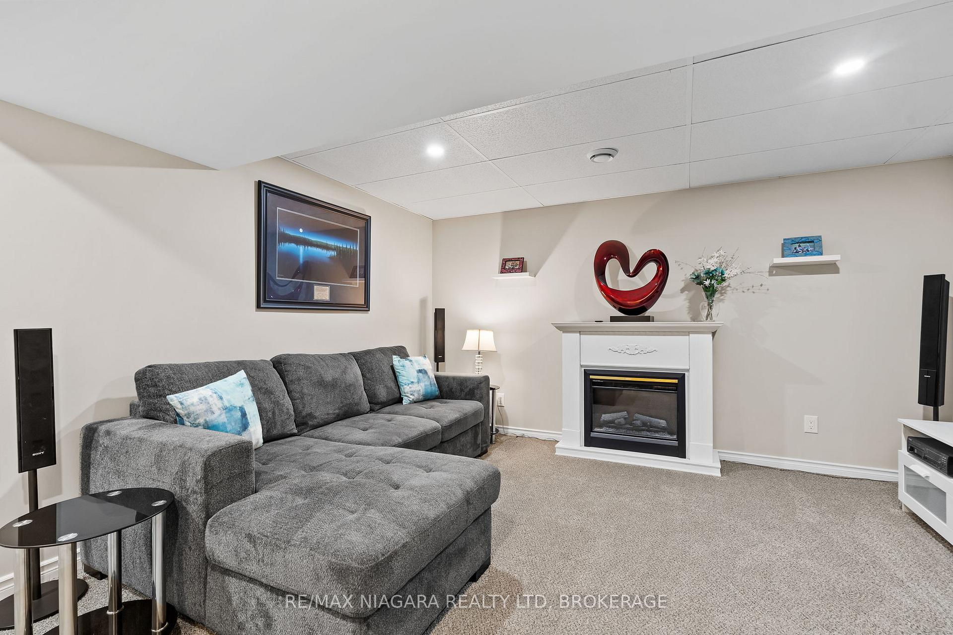 Photo 21 of Unit 35, 7 Gibson Place, St. Catharines, Downtown — HOMEH