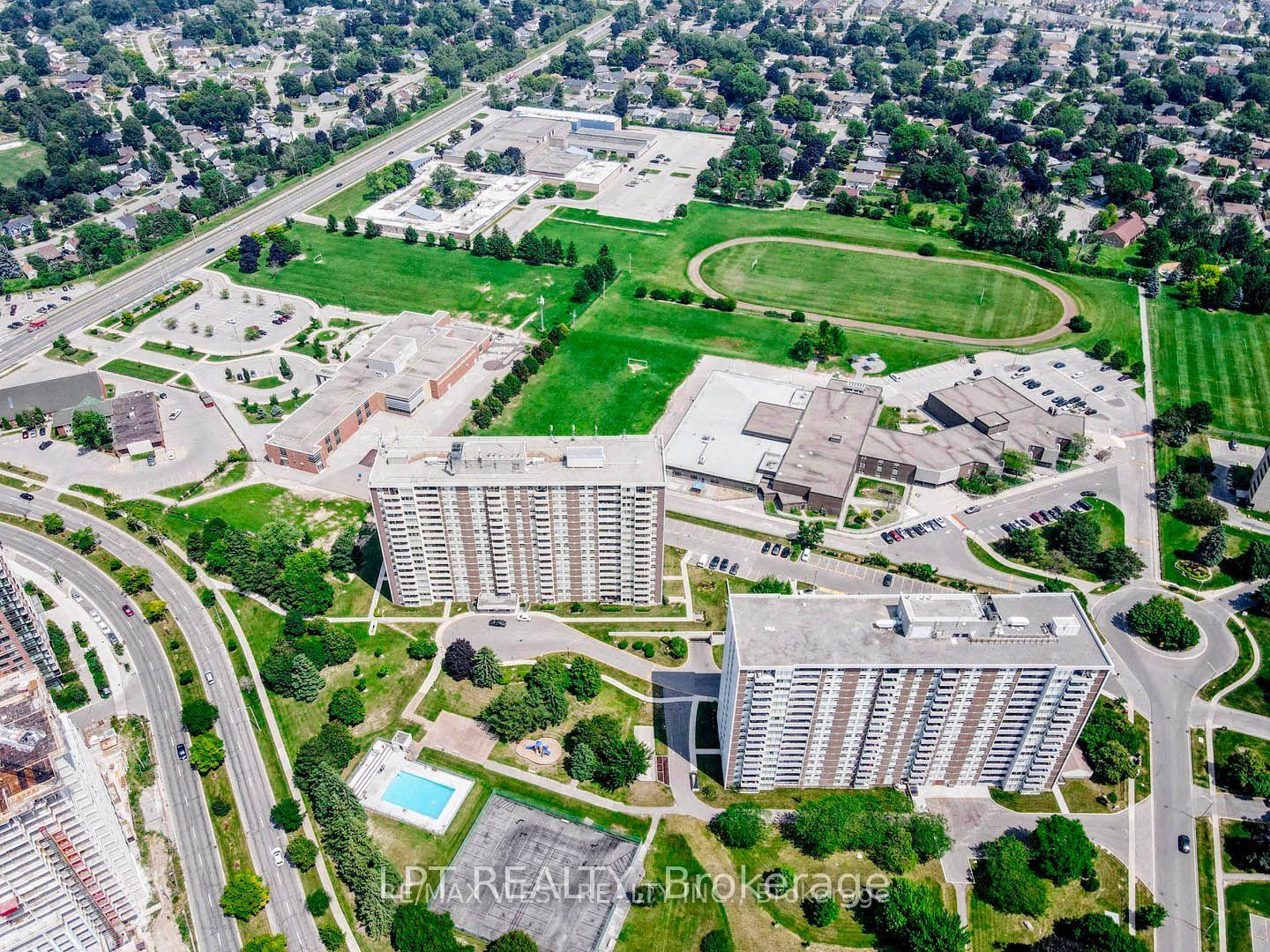 Front of Unit 811, 66 Falby Court