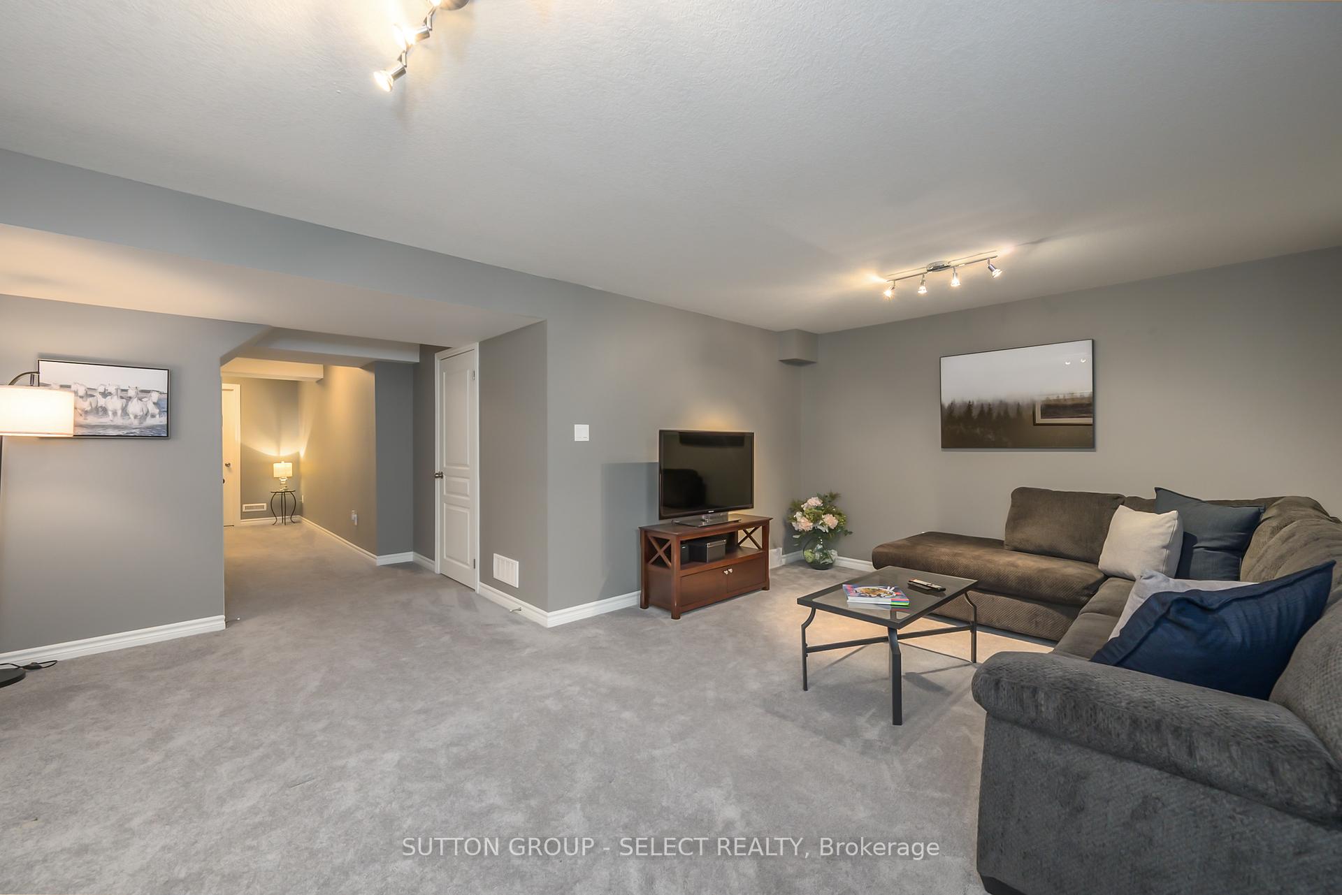 Photo 30 of Unit 91, 1924 Cedarhollow Boulevard, London, North D — HOMEH
