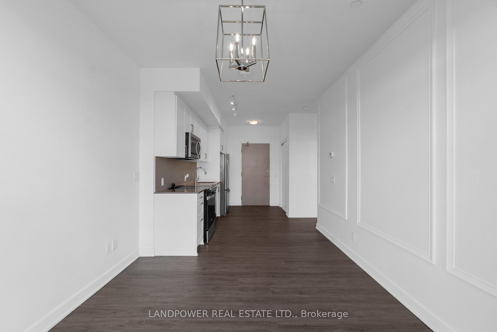 Photo 16 of Unit PH719, 681 Yonge Street, Barrie, Painswick South — HOMEH