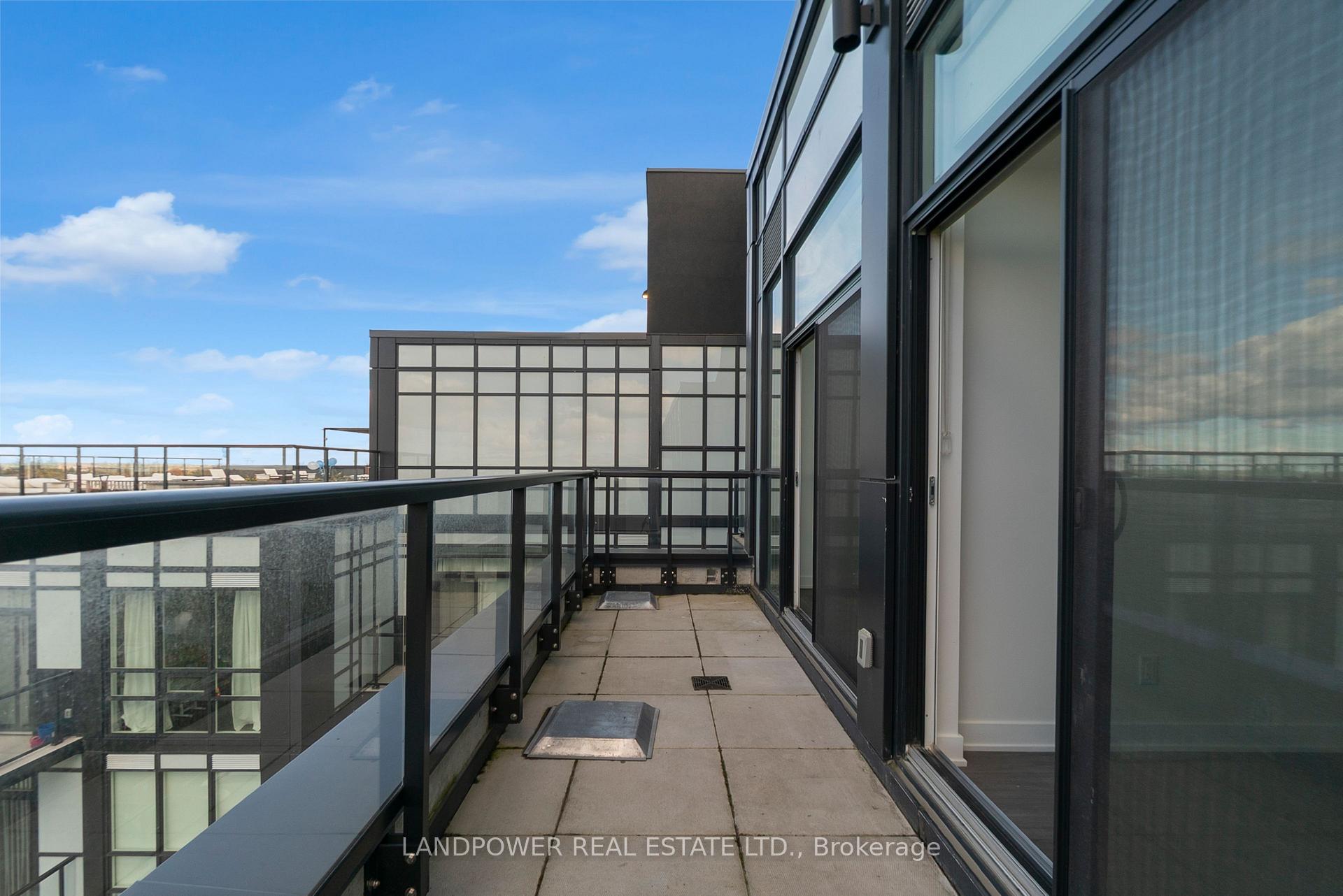 Photo 27 of Unit PH719, 681 Yonge Street, Barrie, Painswick South — HOMEH