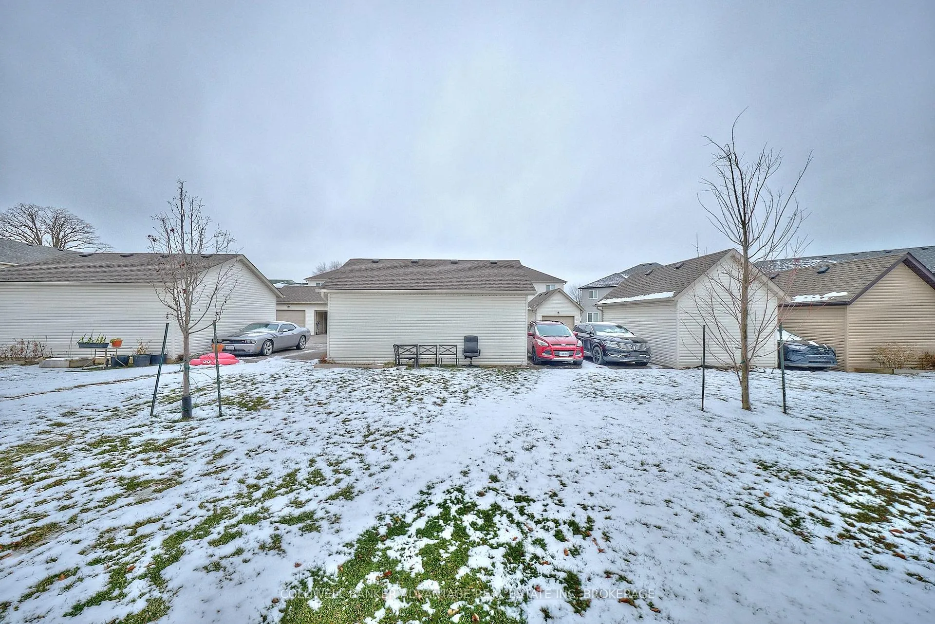 Photo 28 of 23 Perenack Avenue, Welland, Broadway — HOMEH
