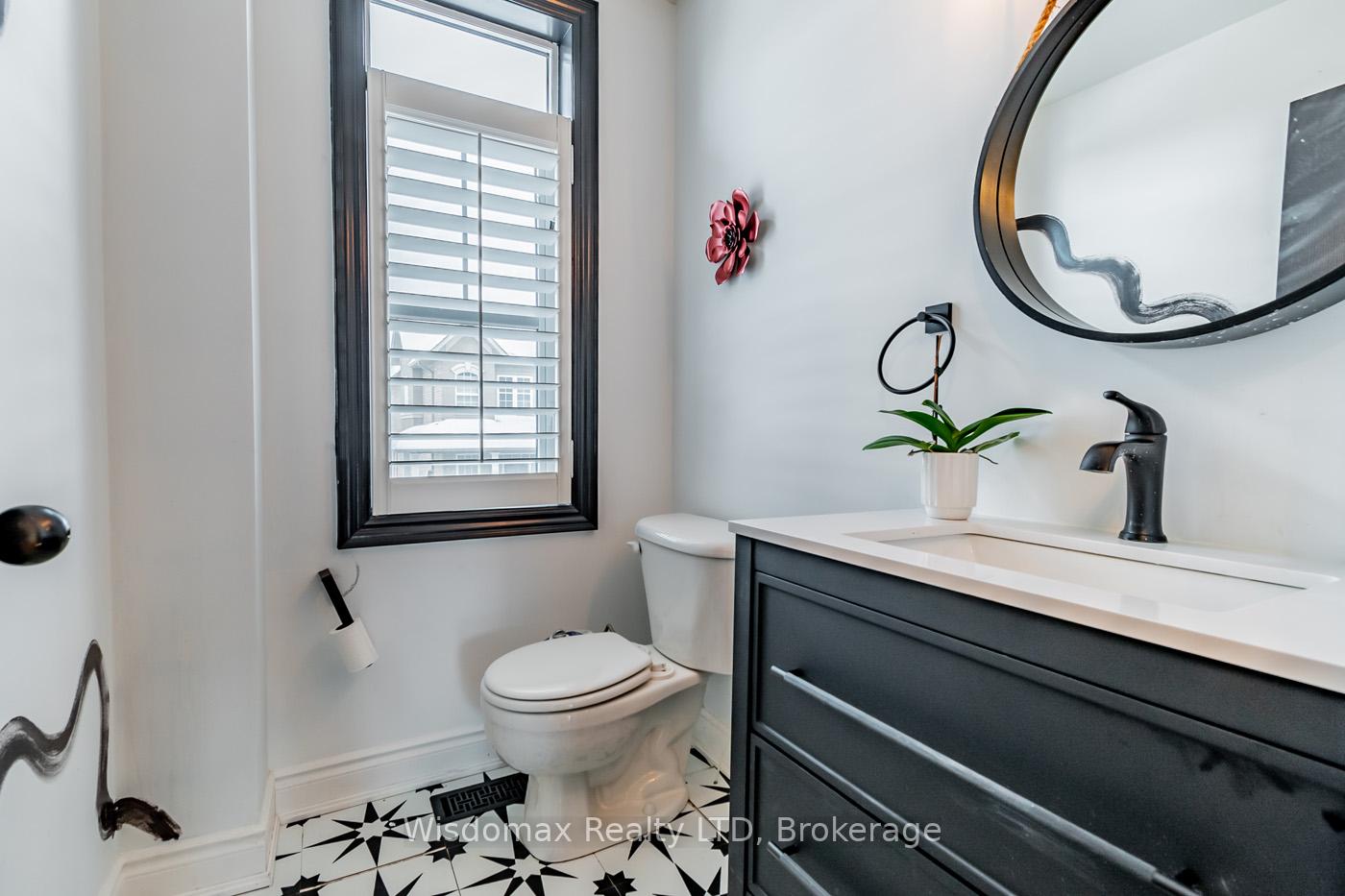 Photo 30 of Unit 5, 31 Sunvale Place N, Hamilton, Stoney Creek — HOMEH