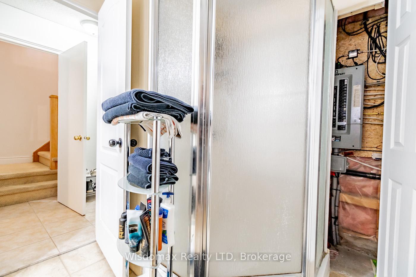 Photo 38 of Unit 5, 31 Sunvale Place N, Hamilton, Stoney Creek — HOMEH