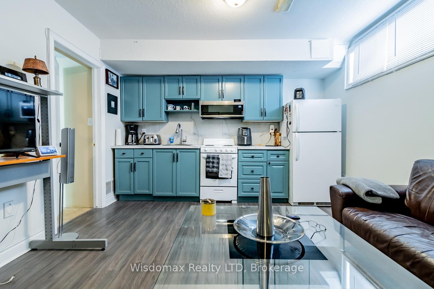 Photo 41 of Unit 5, 31 Sunvale Place N, Hamilton, Stoney Creek — HOMEH