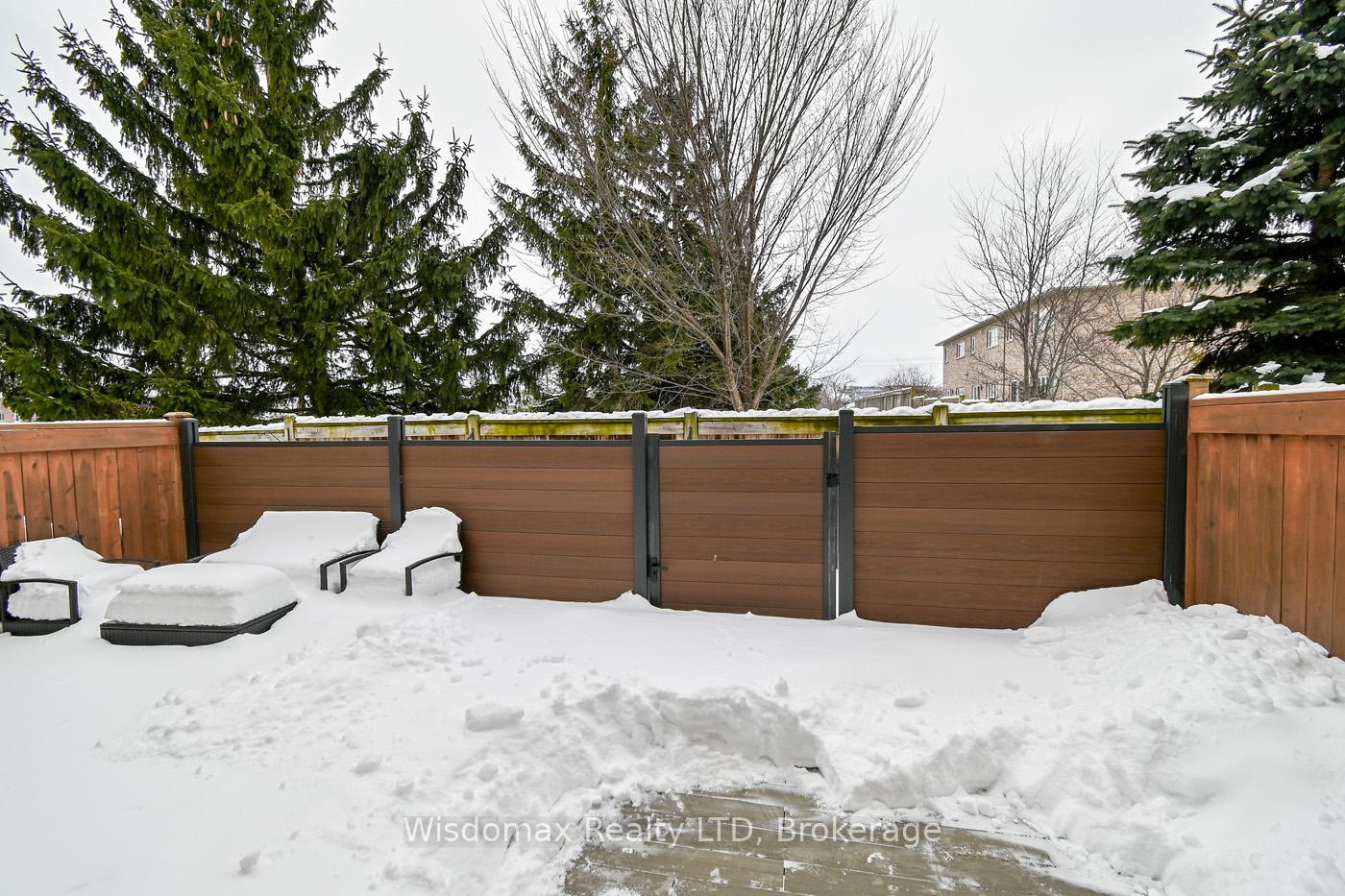 Photo 44 of Unit 5, 31 Sunvale Place N, Hamilton, Stoney Creek — HOMEH