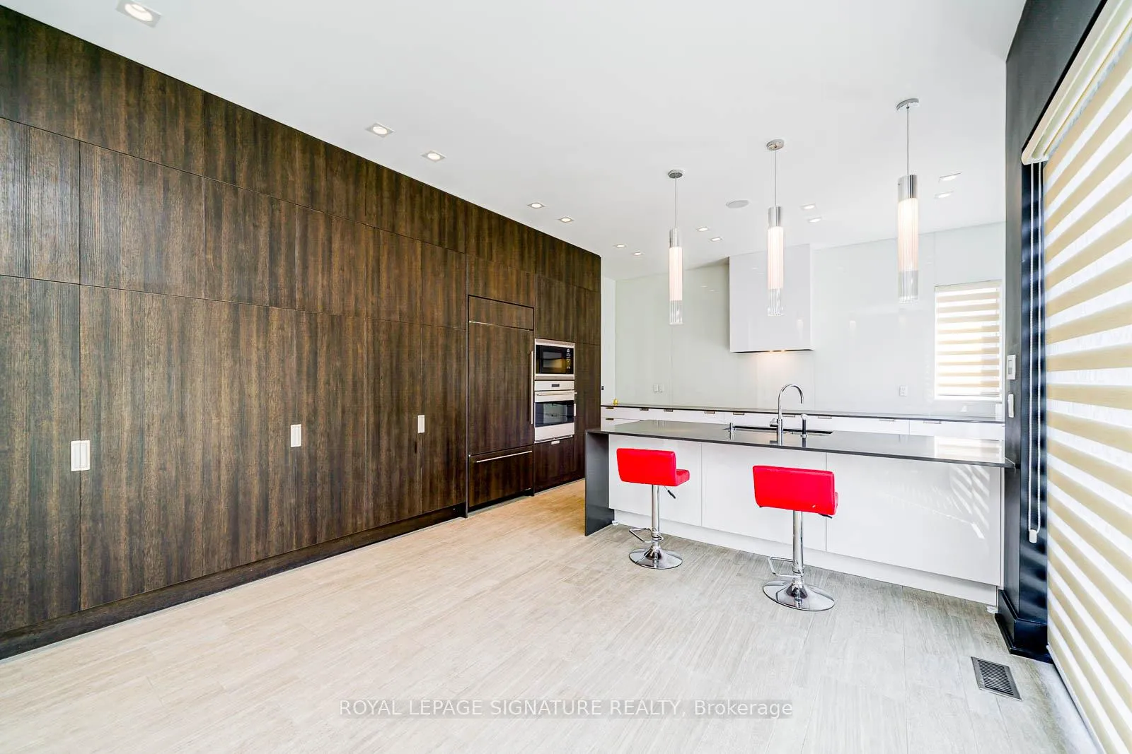 Photo 9 of 50 Page Avenue, North York, Bayview Village — HOMEH