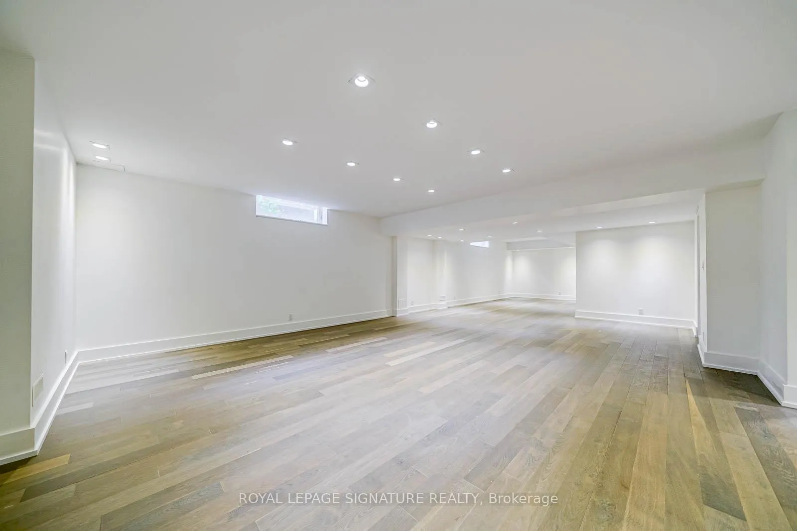 Photo 25 of 50 Page Avenue, North York, Bayview Village — HOMEH