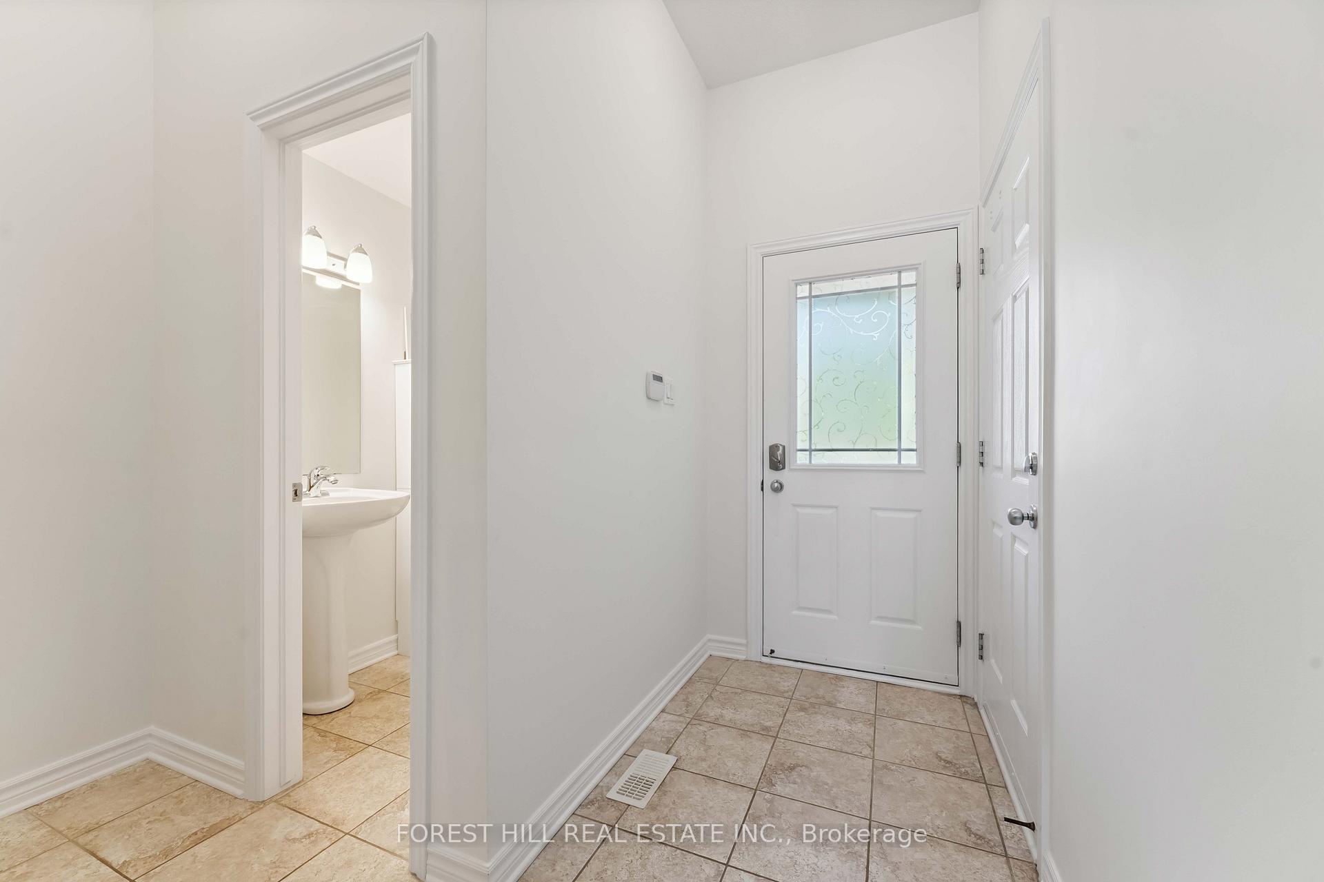 Photo 2 of 510 Temiskaming Crescent, Ottawa, Barrhaven - Strandherd — HOMEH