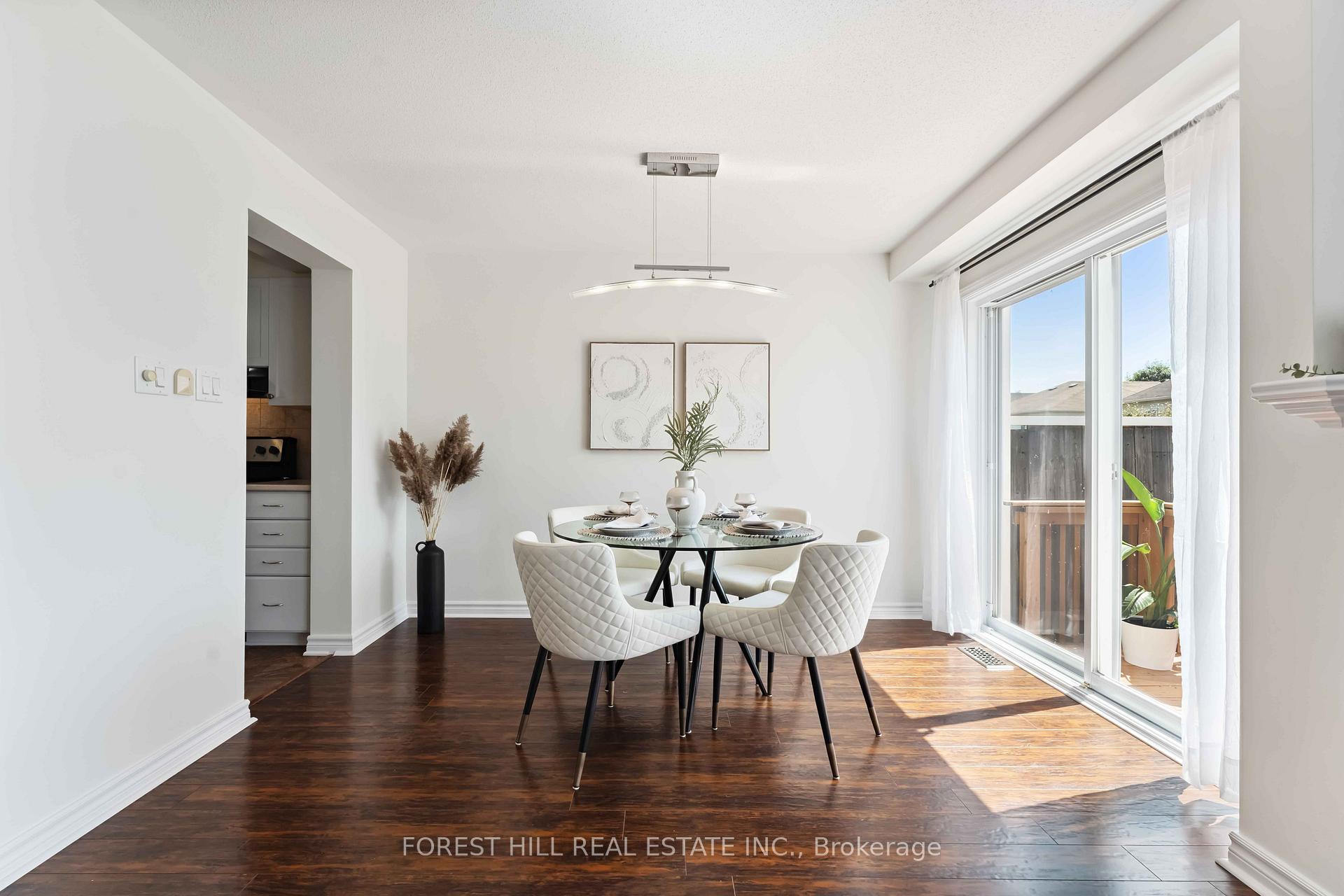 Photo 15 of 510 Temiskaming Crescent, Ottawa, Barrhaven - Strandherd — HOMEH
