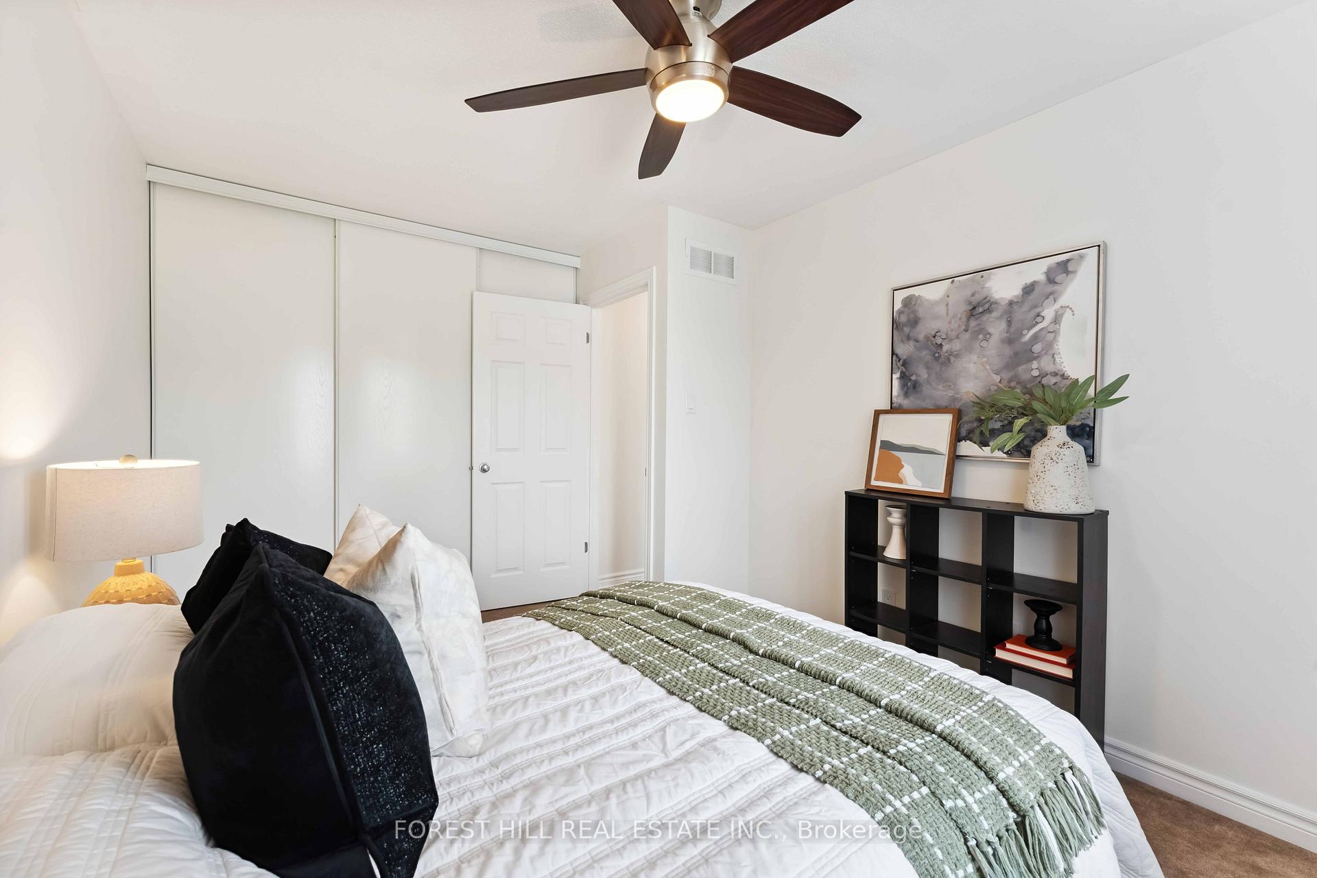 Photo 23 of 510 Temiskaming Crescent, Ottawa, Barrhaven - Strandherd — HOMEH