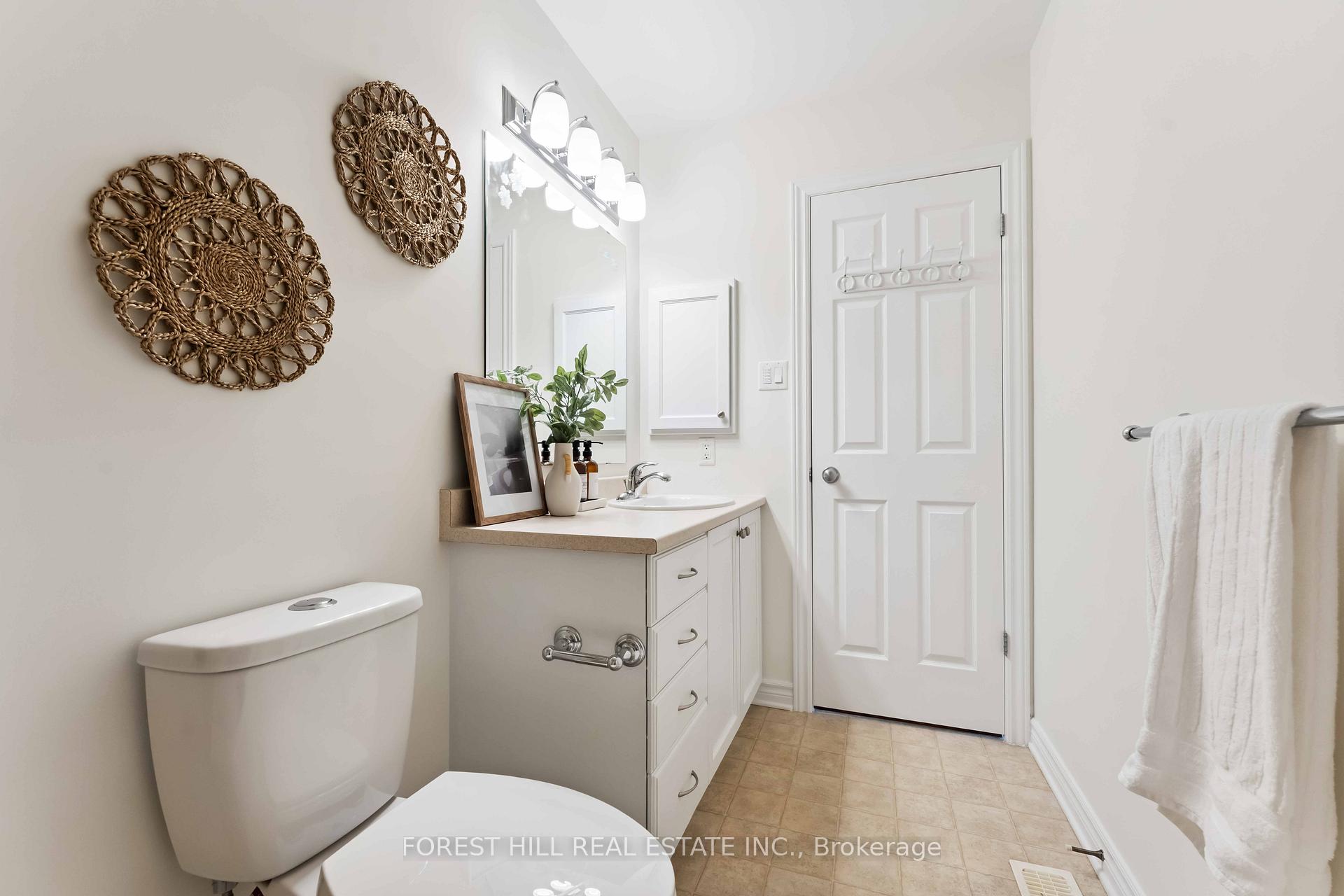 Photo 31 of 510 Temiskaming Crescent, Ottawa, Barrhaven - Strandherd — HOMEH