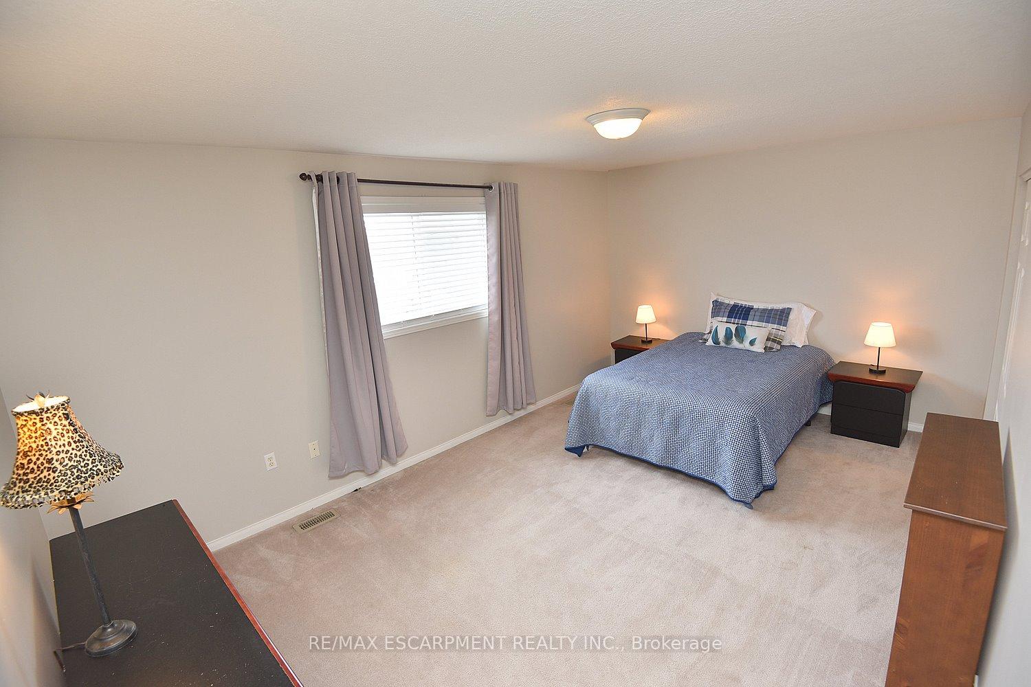 Photo 60 of Unit 5, 174 Highbury Drive, Hamilton, Stoney Creek Mountain — HOMEH