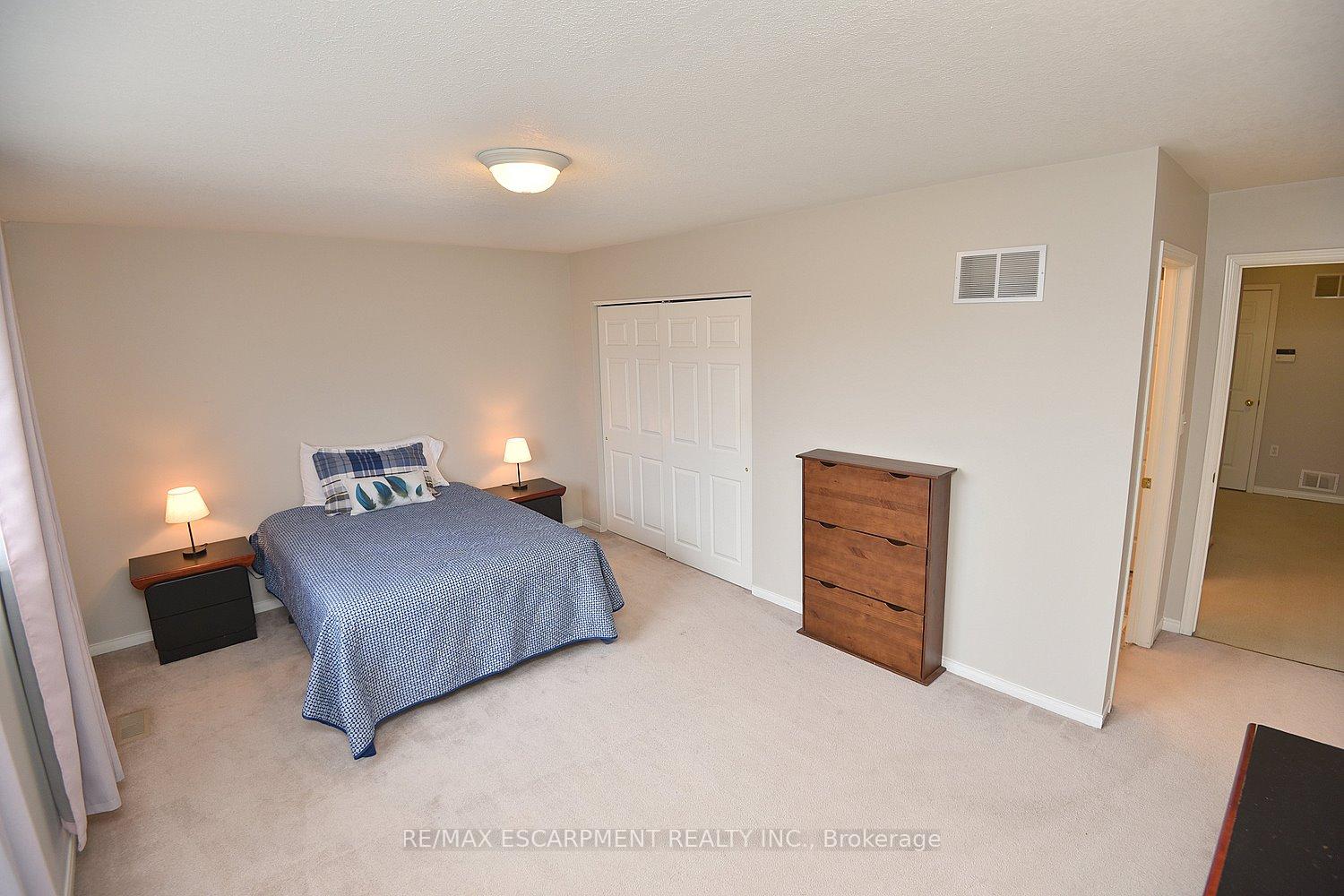 Photo 41 of Unit 5, 174 Highbury Drive, Hamilton, Stoney Creek Mountain — HOMEH