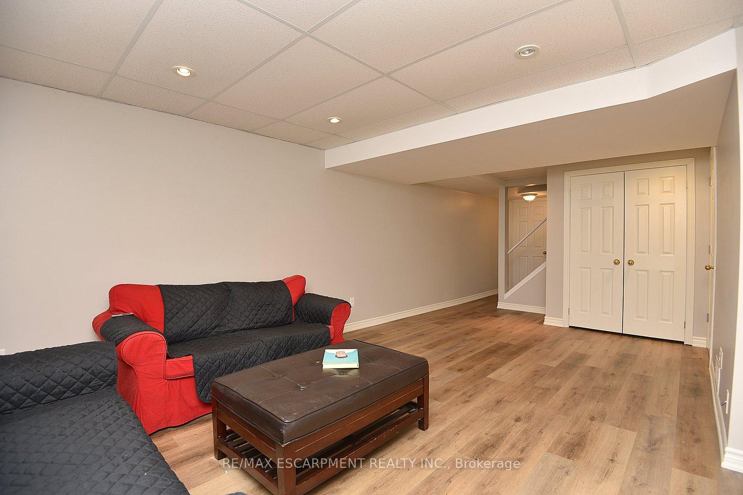 Photo 49 of Unit 5, 174 Highbury Drive, Hamilton, Stoney Creek Mountain — HOMEH