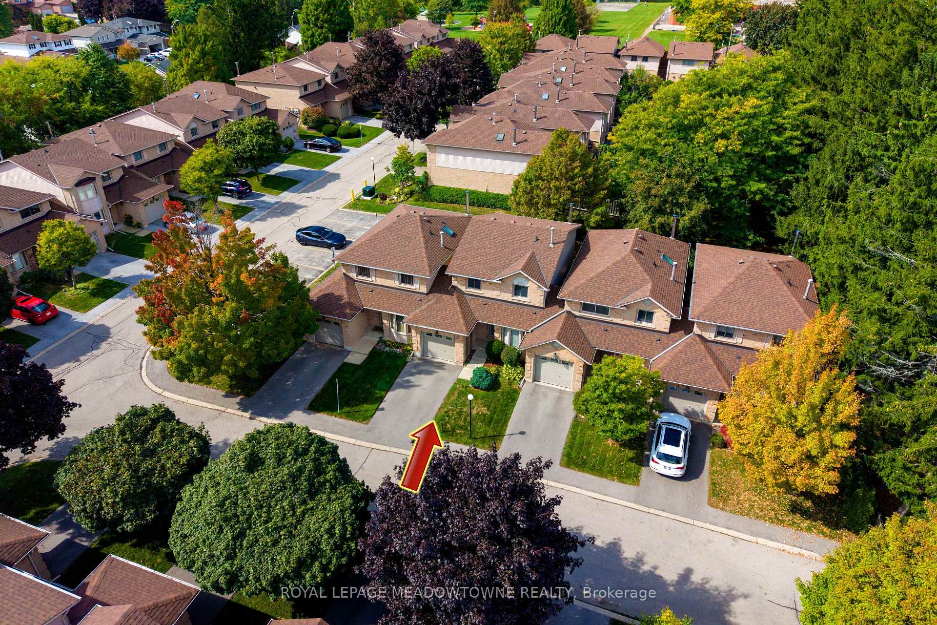 Photo 2 of Unit 34, 800 Upper Paradise Road, Hamilton, Gurnett — HOMEH