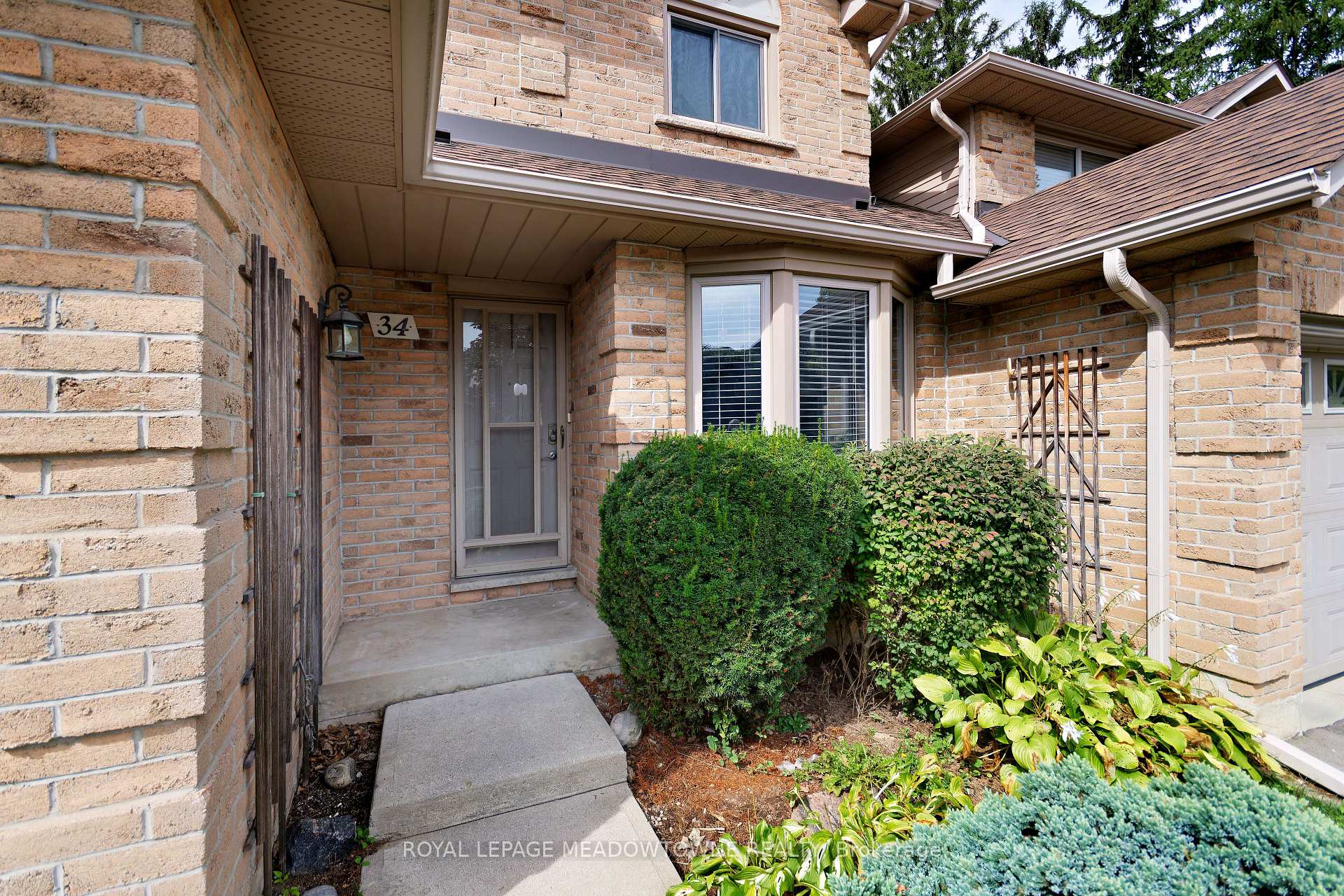 Photo 3 of Unit 34, 800 Upper Paradise Road, Hamilton, Gurnett — HOMEH