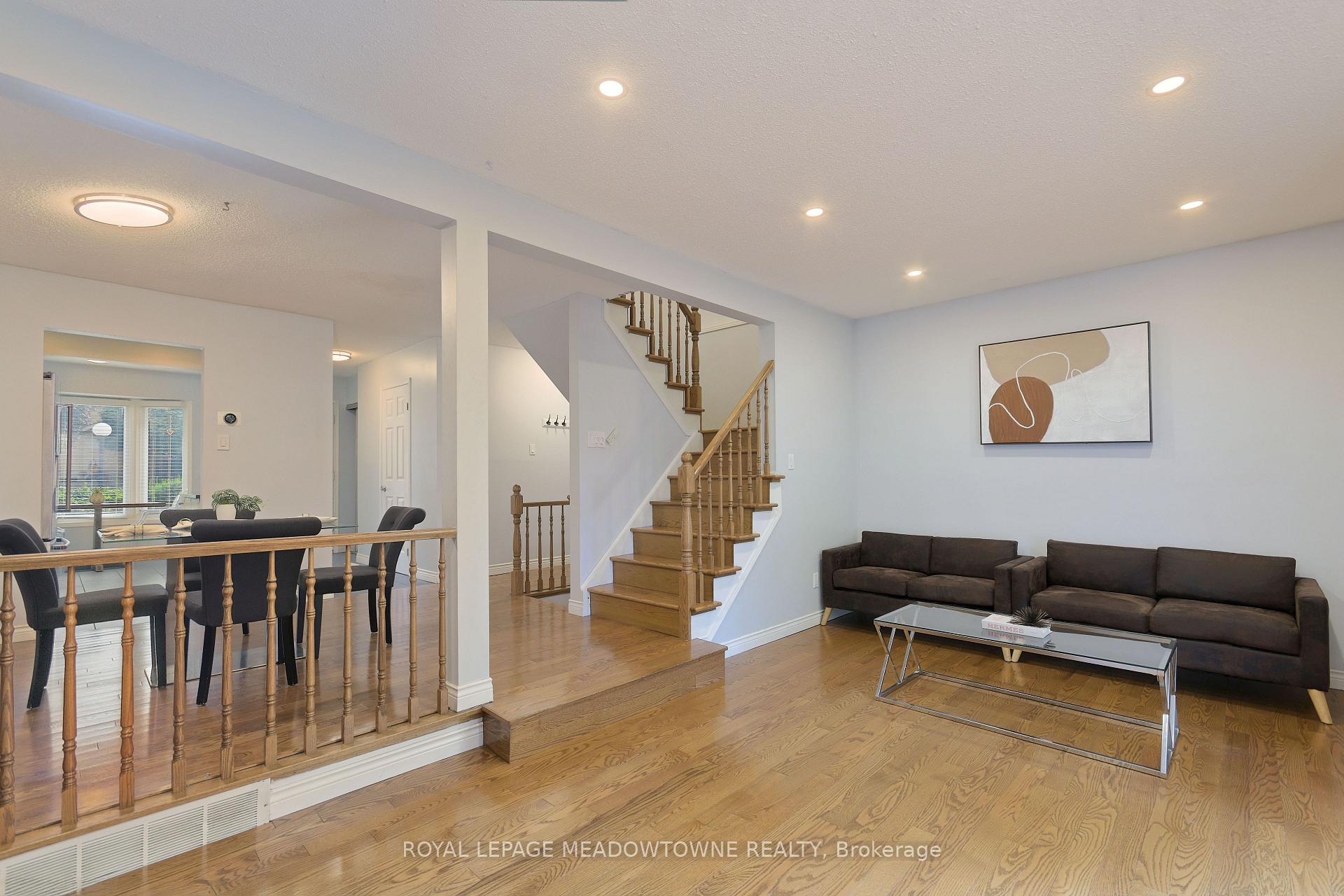 Photo 8 of Unit 34, 800 Upper Paradise Road, Hamilton, Gurnett — HOMEH