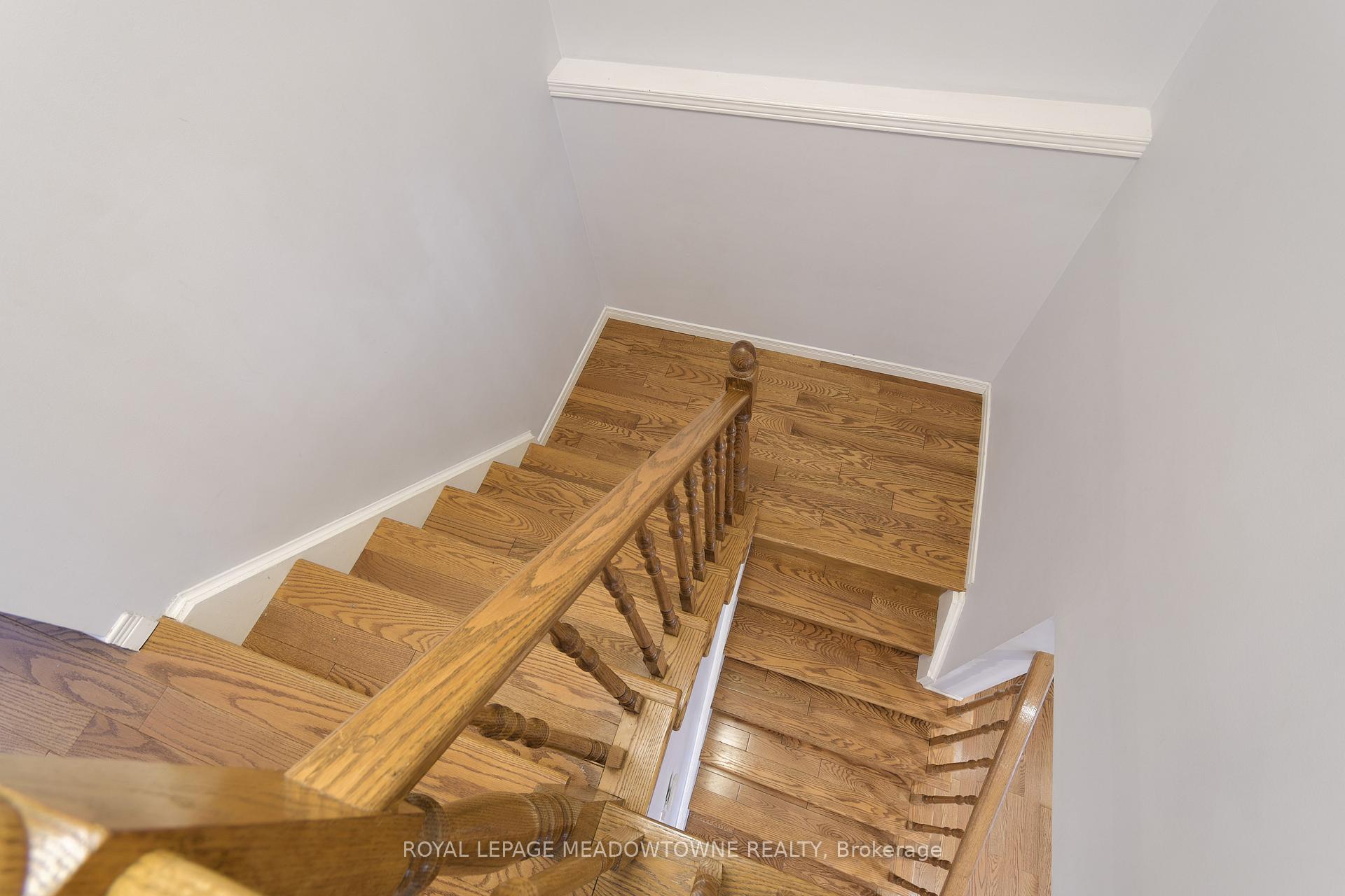 Photo 19 of Unit 34, 800 Upper Paradise Road, Hamilton, Gurnett — HOMEH