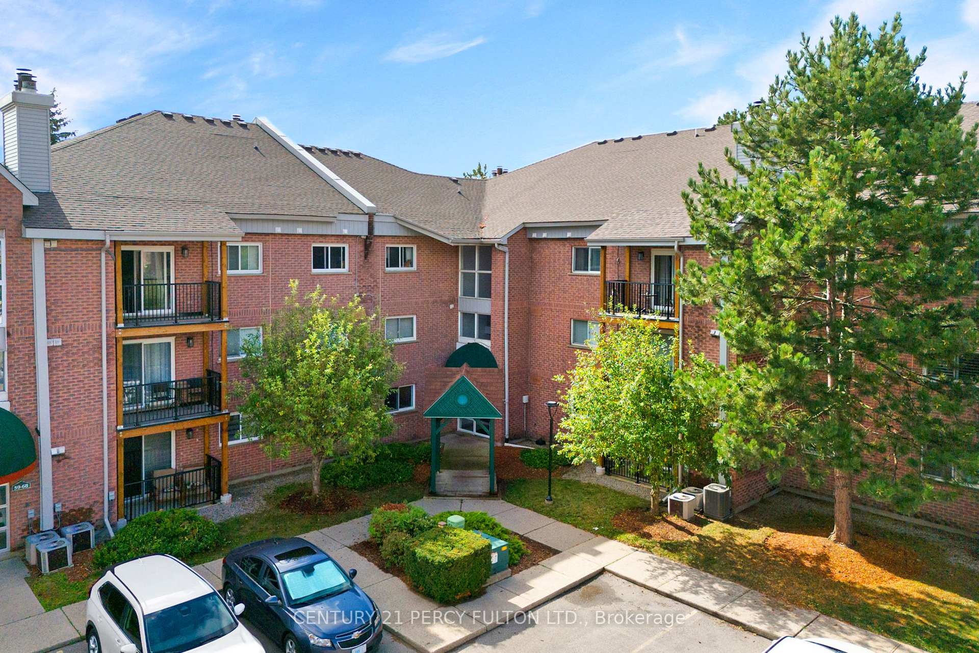 Photo 2 of Unit 56, 3085 Kingsway Drive, Kitchener — HOMEH